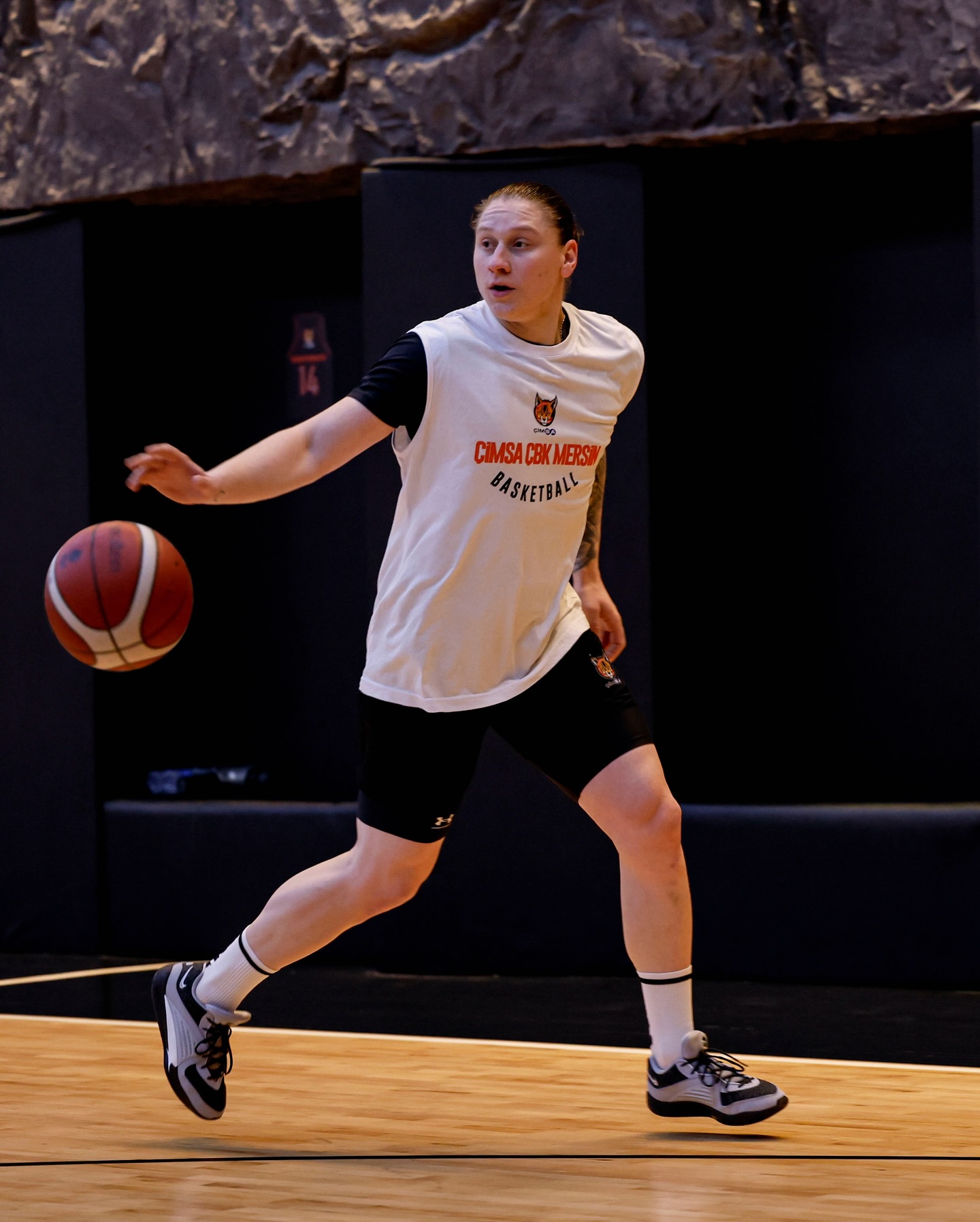 612455111 18410939986185392 1743660337619497986 N