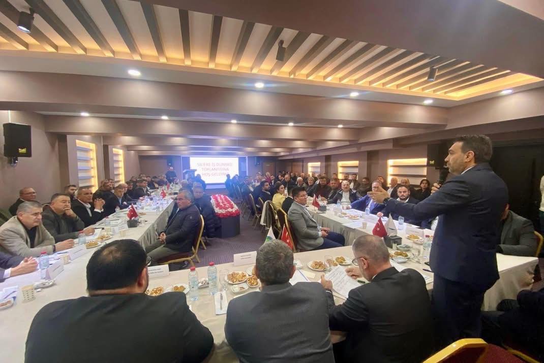 623242131 1294044326151553 6283677070970612121 N