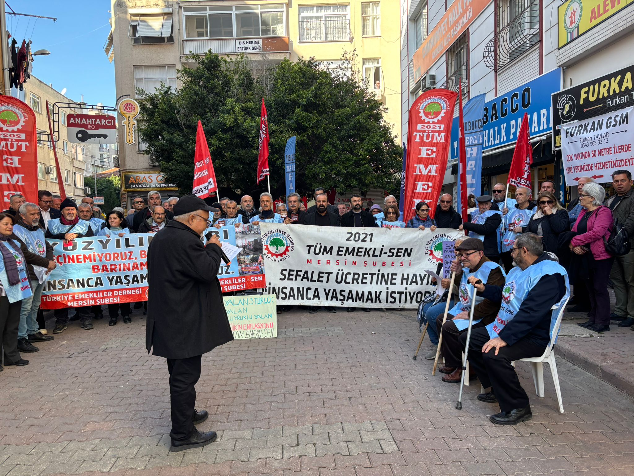 A2465Ec6 581D 46A1 B98C 4B06A5Af81A4