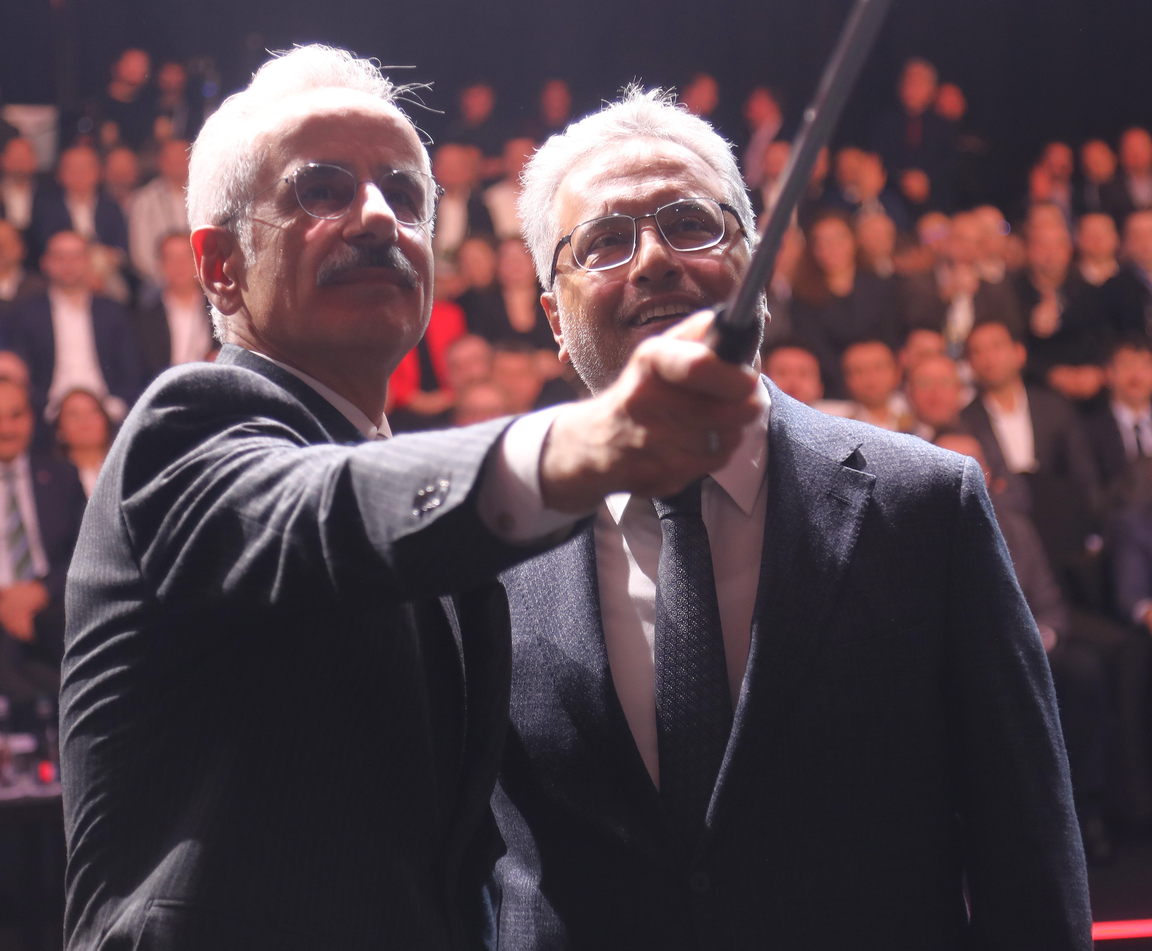 B A K A N U R A L O G L U G O K Y U Z U N D E S I N I R T A N I M A Y 1117282 331740