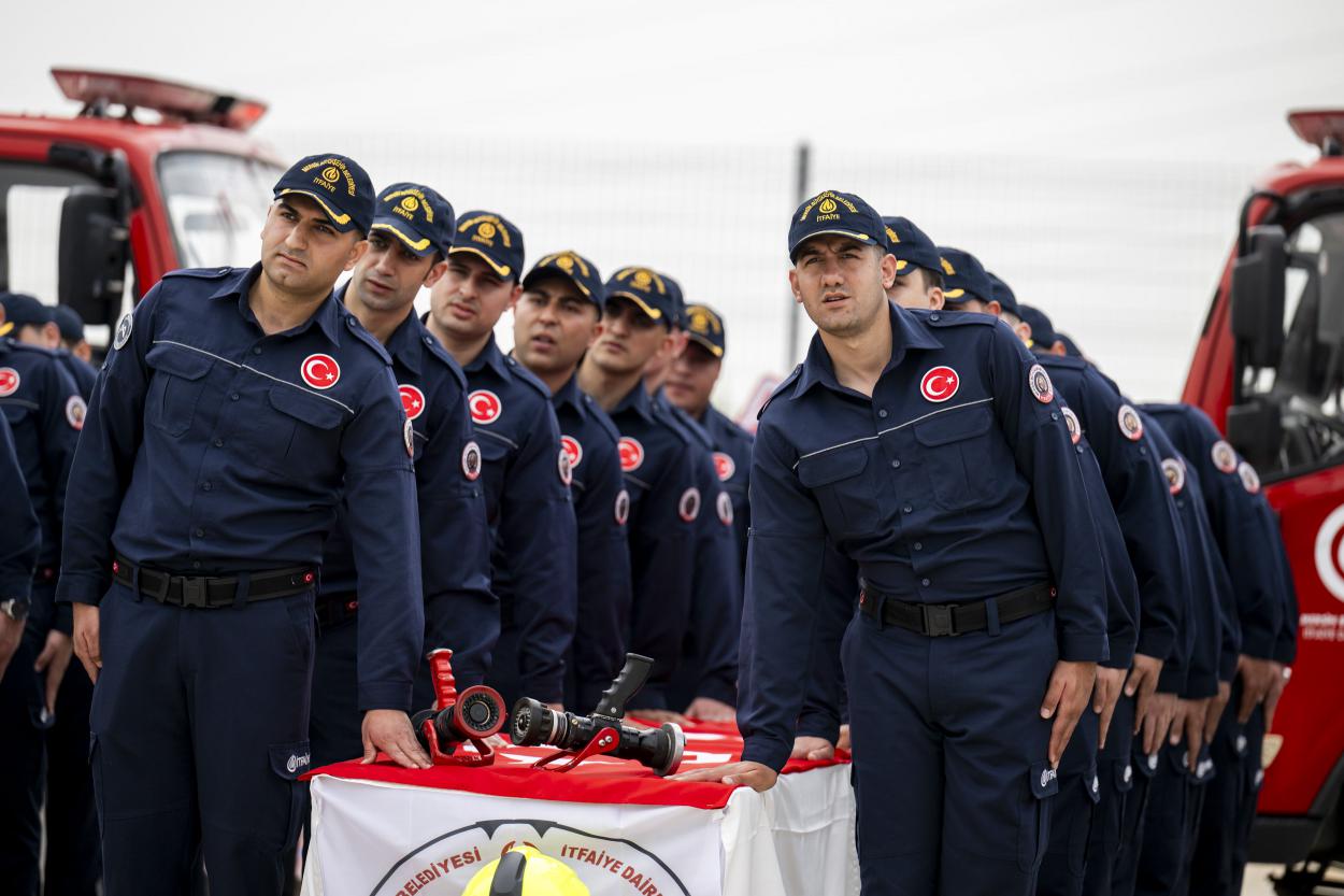 Büyükşehi̇r İtfai̇yesi̇ İle Mersi̇n Daha Da Güvenli̇ (3)