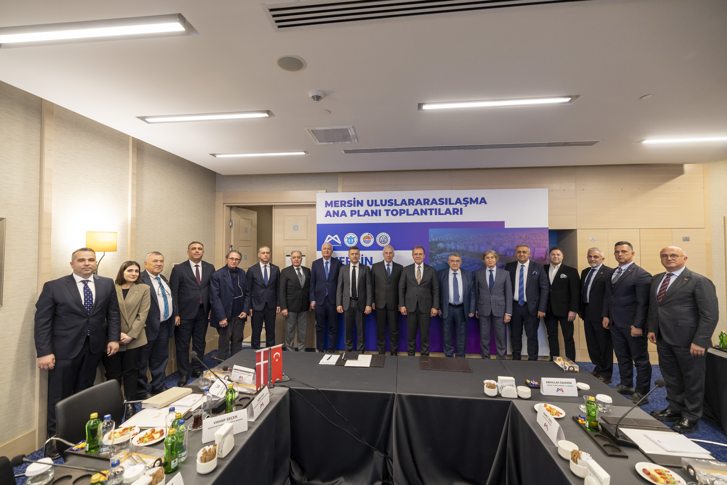 Mersi̇n Büyükşehi̇r, ‘Uluslararasilaşma’ Vi̇zyonuyla Kenti̇ Dünya Sahnesi̇ne Taşiyor (7)