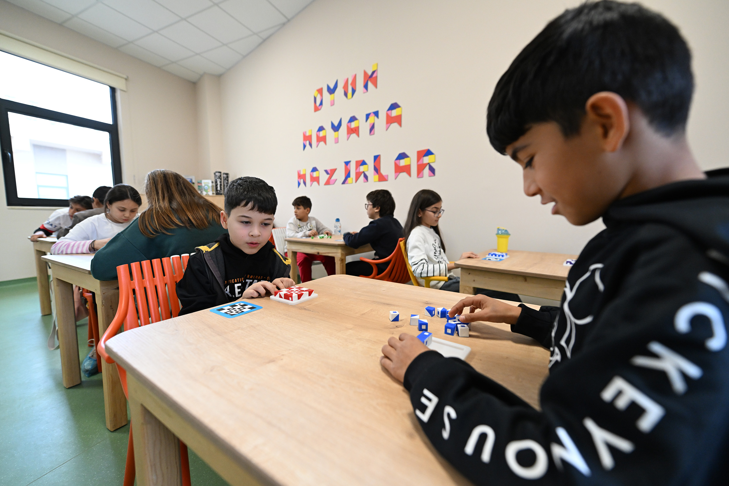 Mersi̇n Büyükşehi̇r’i̇n Çocuk Kampüsleri̇ Çocuklarin Geli̇şi̇mi̇ni̇ Destekli̇yor (3)