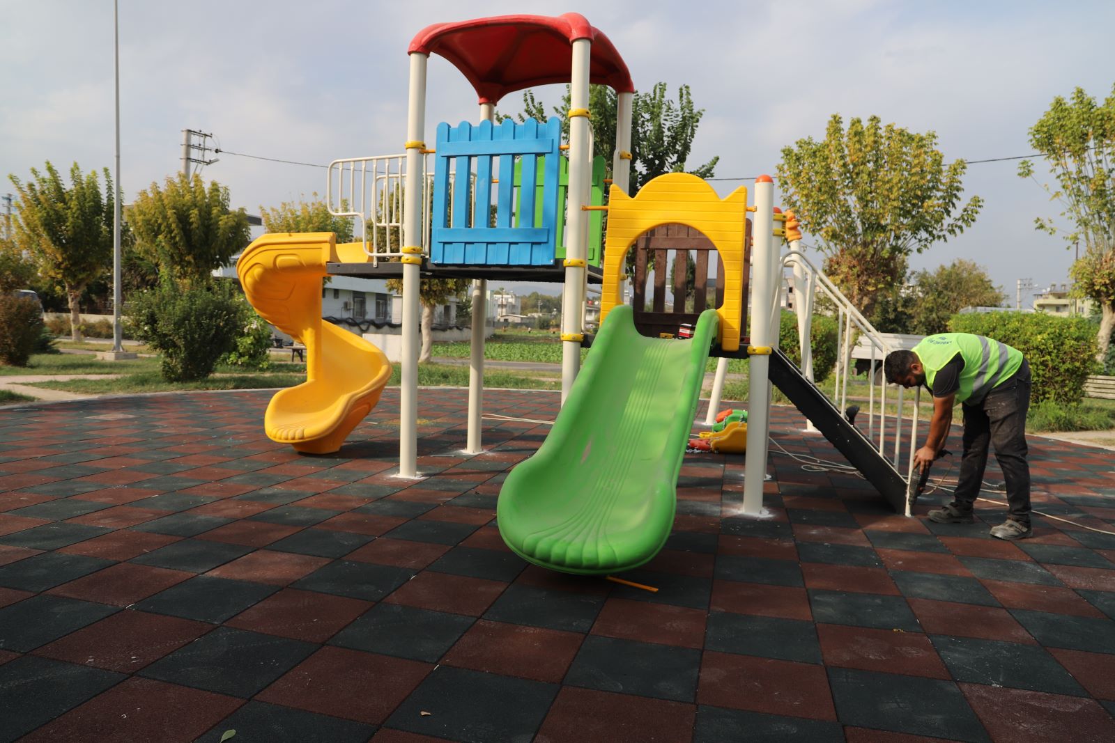 Parkların Yenilenmesi (4)