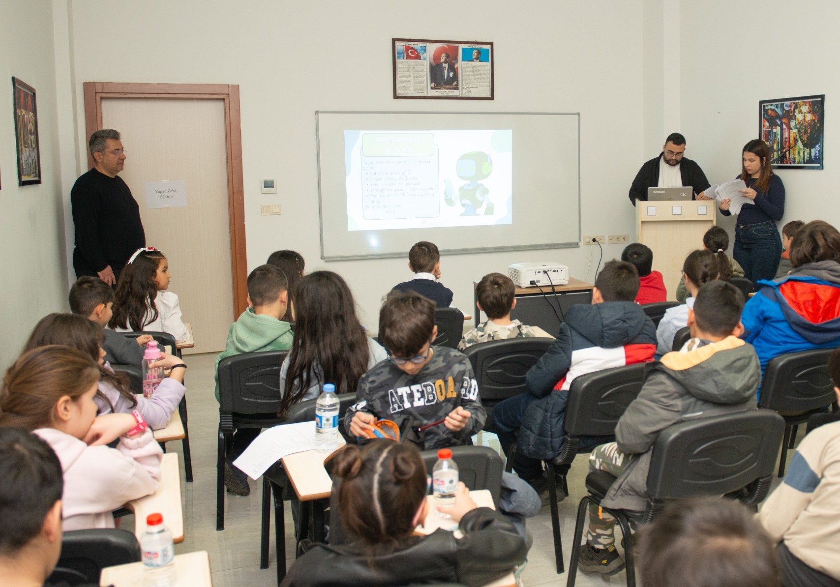 Yenişehir’de Çocuklara Yönelik Yapay Zekâ Eğitimi Gerçekleştirildi (2)-1