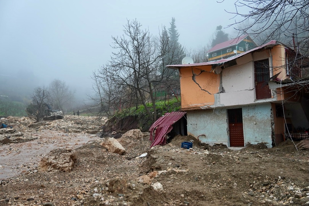 626314751 17938463394136662 5747485507211661108 N