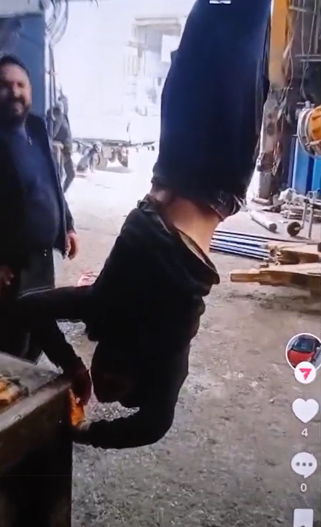 A Y A G I N D A N V I N C E A S I L A N Z I H I N S E L E N G E L L I 1164050 345777