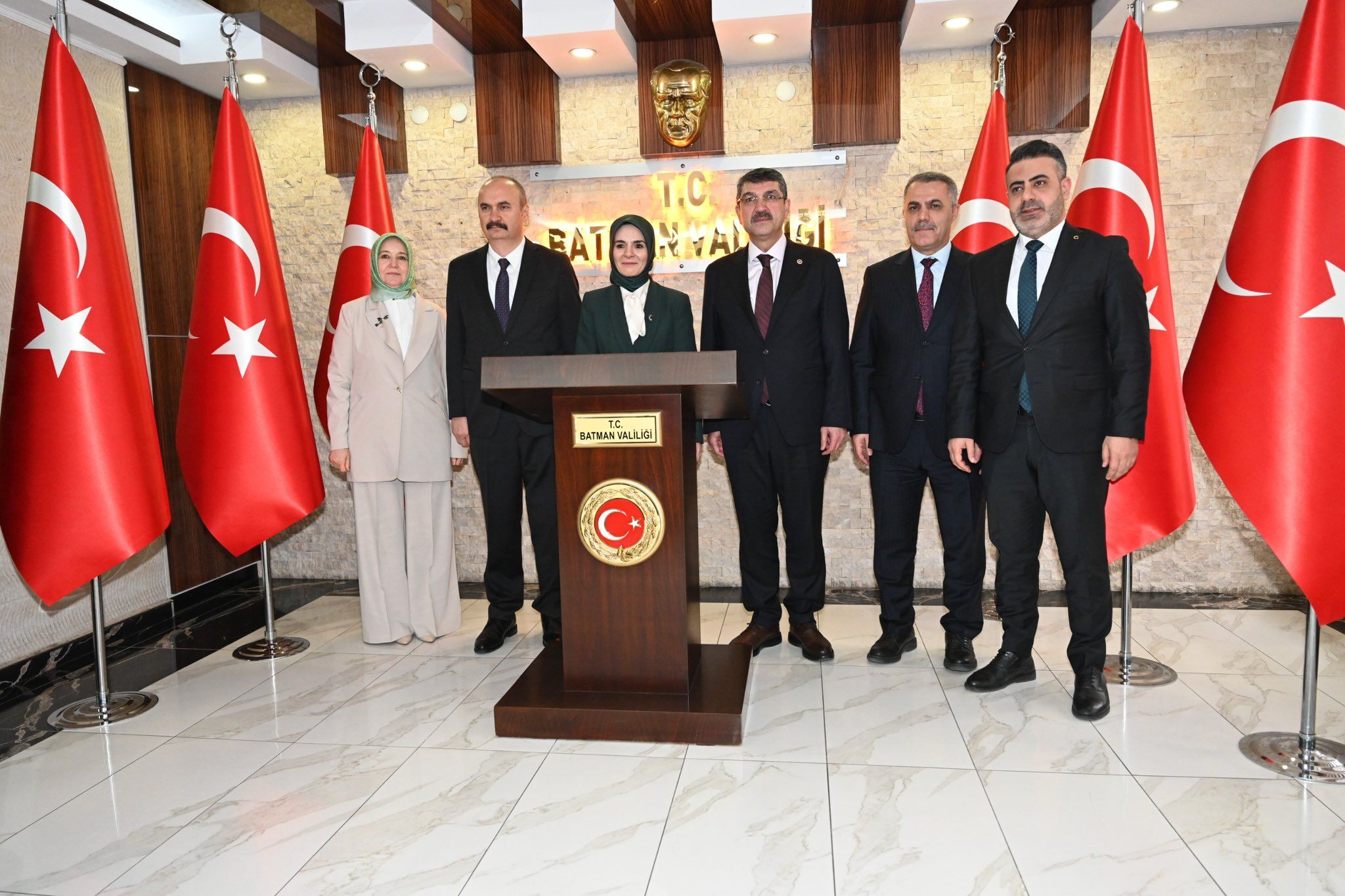 B A K A N G O K T A S B A G I M L I L I K L A M U C A D E L E D E Y E 1186081 352385