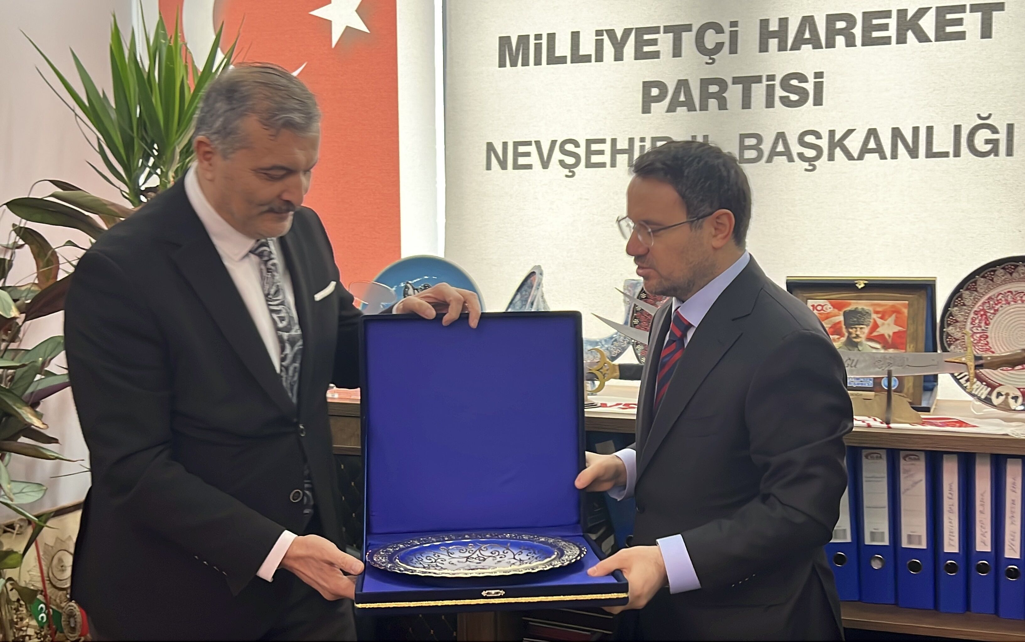 B A K A N G U R L E K B U G U N B E N I B A G R I N I Z A B A S T I 1189783 353529