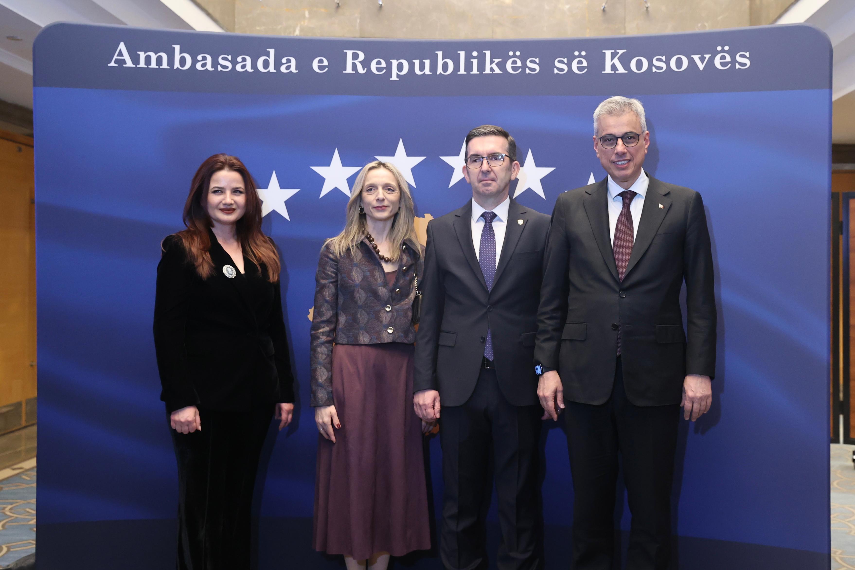 B A K A N M E M I S O G L U U L K E M I Z I N S A G L I K T A D O N 1171522 347993