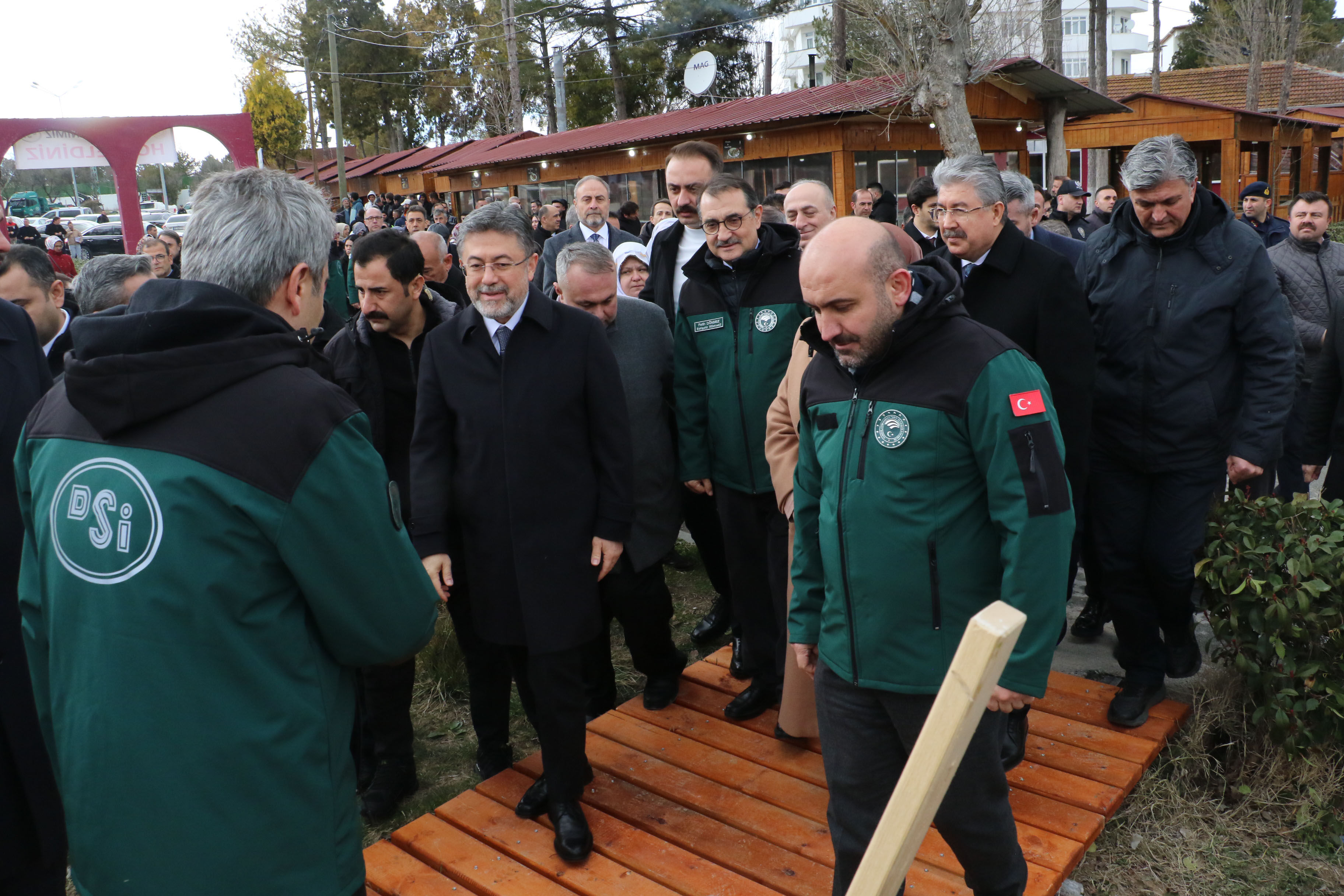 B A K A N Y U M A K L I E S K I S E H I R’ D E 1189531 353452