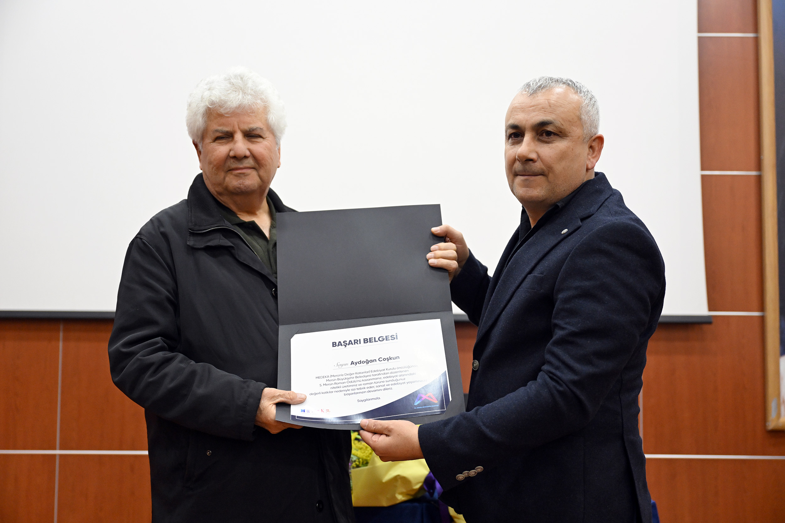 Büyükşehi̇r Tarafindan Düzenlenen ‘Mersi̇n Roman Yarişmasi’nin Ödül Töreni̇ Gerçekleşti̇ri̇ldi̇ ( (6)