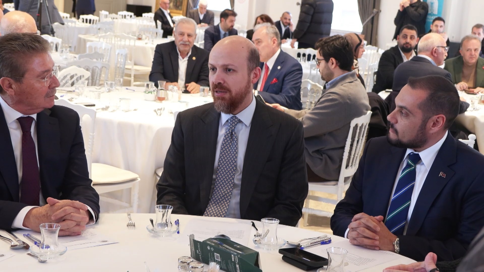 I S T A N B U L B I L A L E R D O G A N E G I T I M I N H E R A 1179075 350248