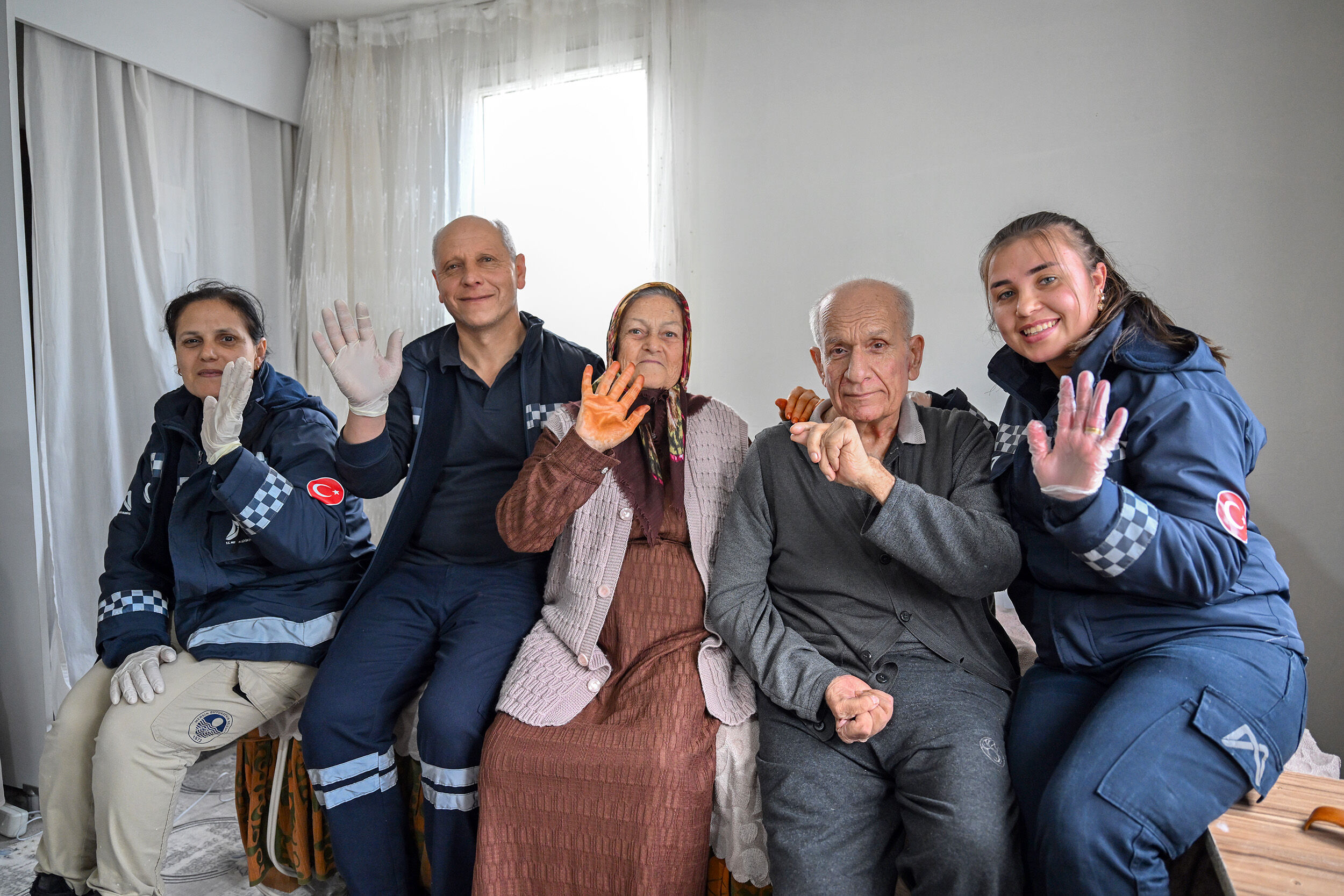 Mersi̇n Büyükşehi̇r’i̇n Evde Sağlik Ve Bakim Hi̇zmetleri̇ Güvenli̇ Ve Değerli̇ Ya ( (5)