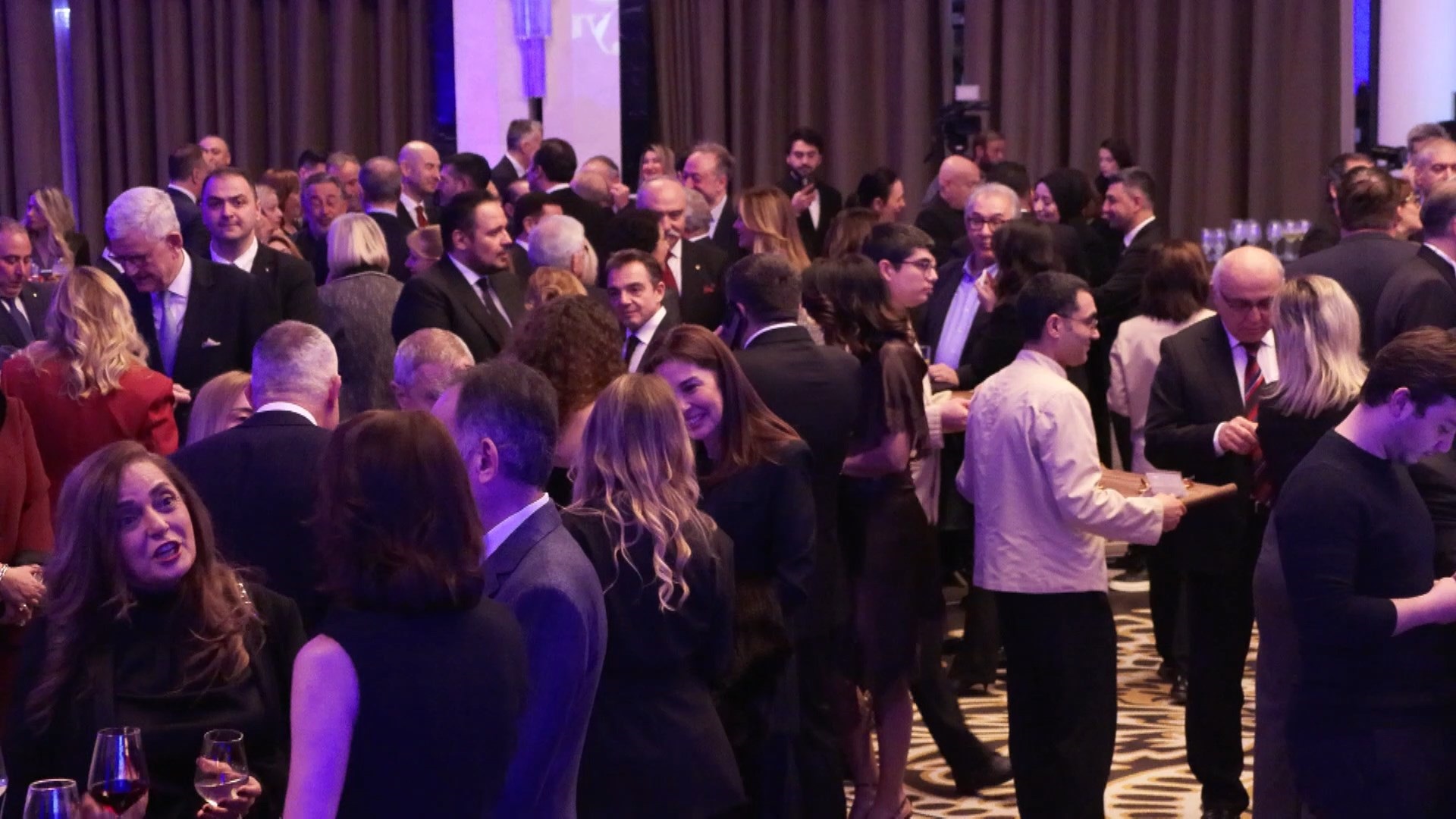 T U R K E G I T I M D E R N E G I 98. Y I L D O N U M U N U O Z E 1166804 346610