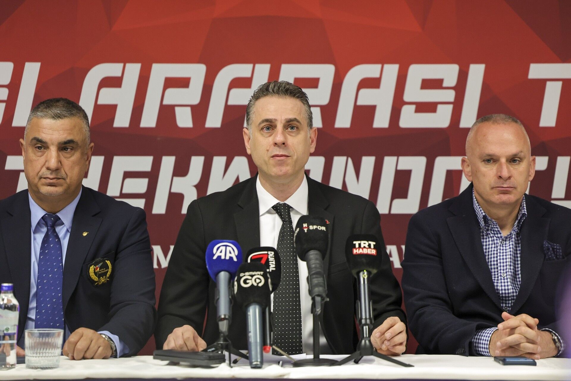 13’ U N C U U L U S L A R A R A S I T U R K I Y E A C I K T A E K W O 1225930 364537