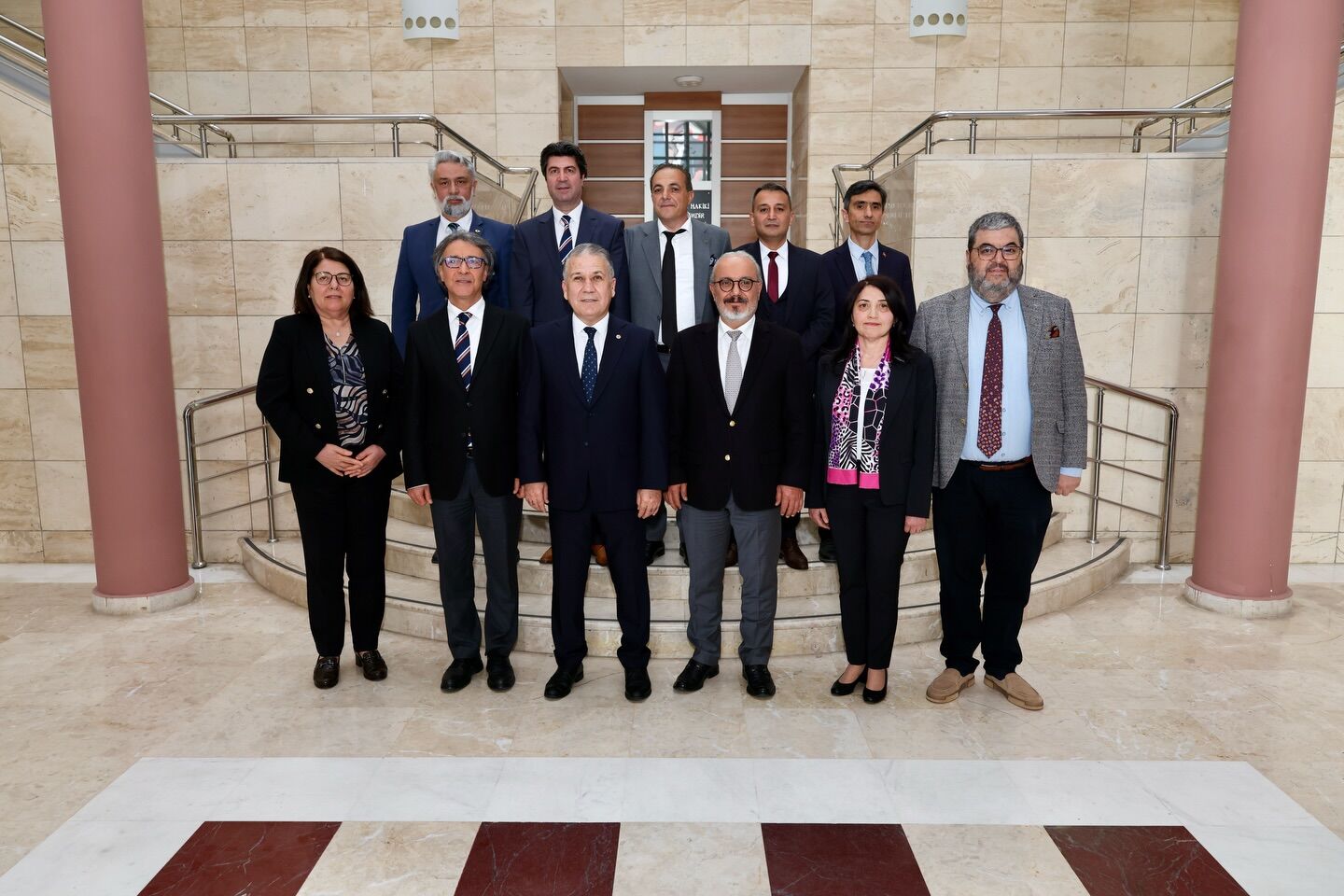 653936571 18076091066552661 7966355132715990578 N