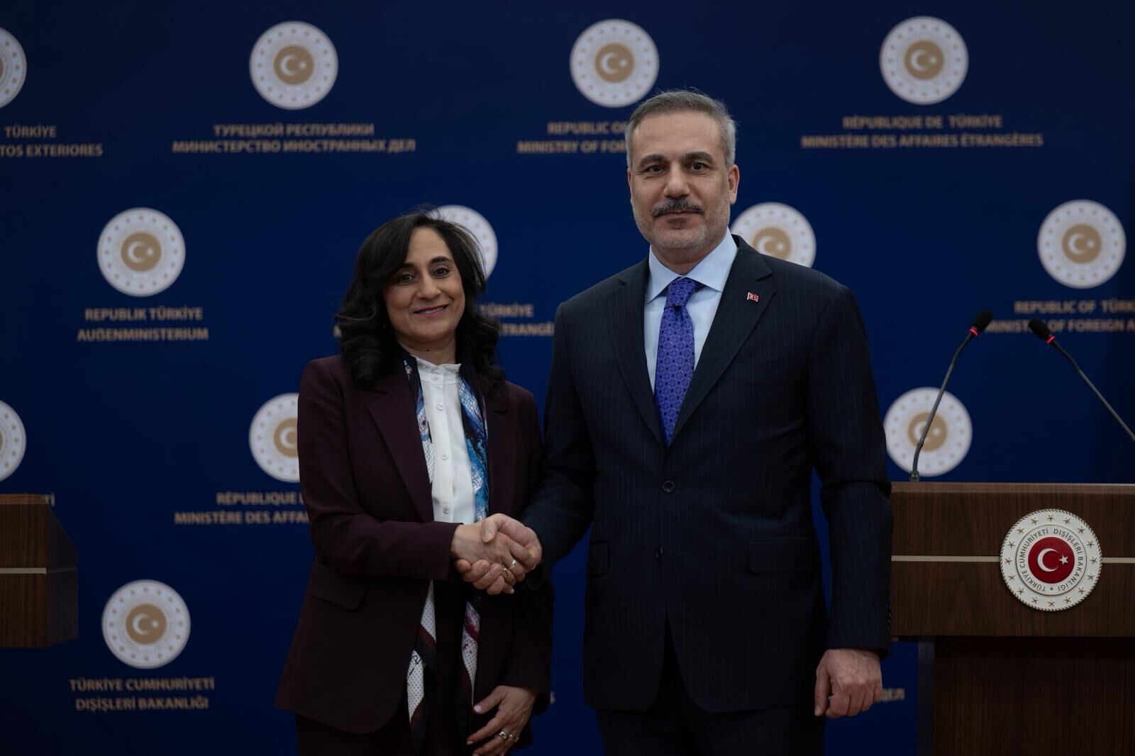 B A K A N F I D A N Y A R I N D A N I T I B A R E N B O L G E Z I Y 1217448 362027