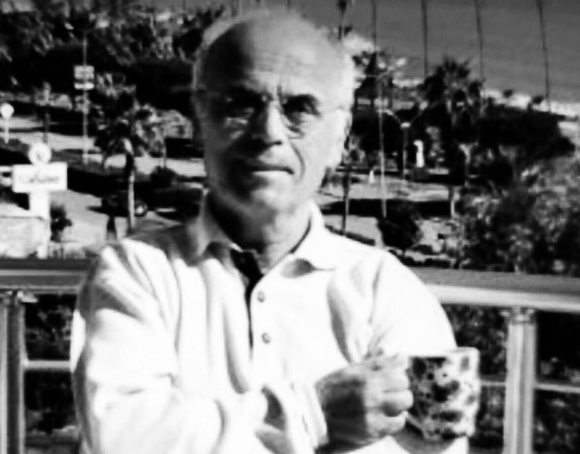 B1Ec8066 5065 4593 A26C 8926D9B5Ad98