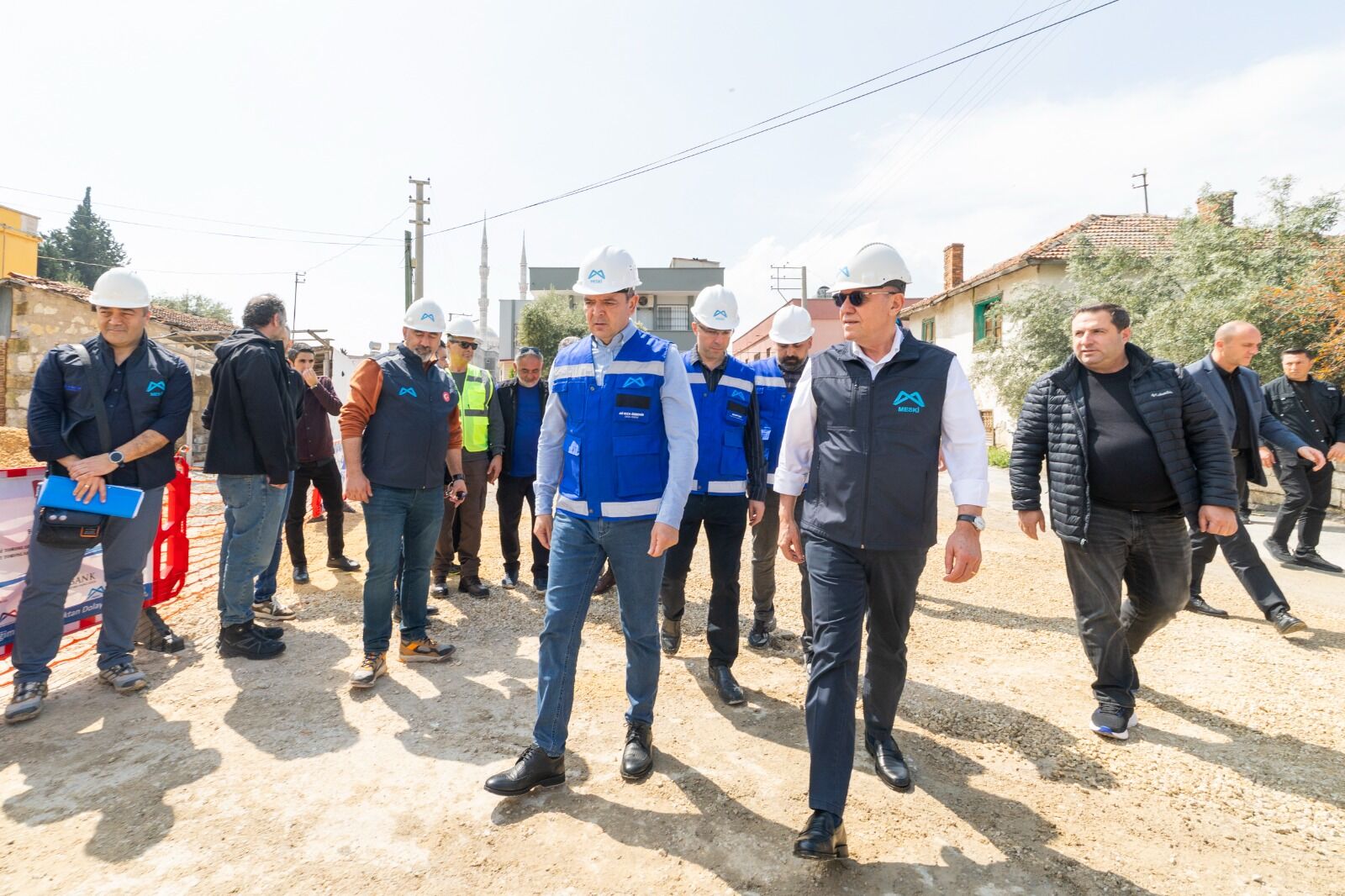 Başkan Seçer, Akdeni̇z İlçesi̇ Kanali̇zasyon Hatti Yapim Çalişmalarini (2)