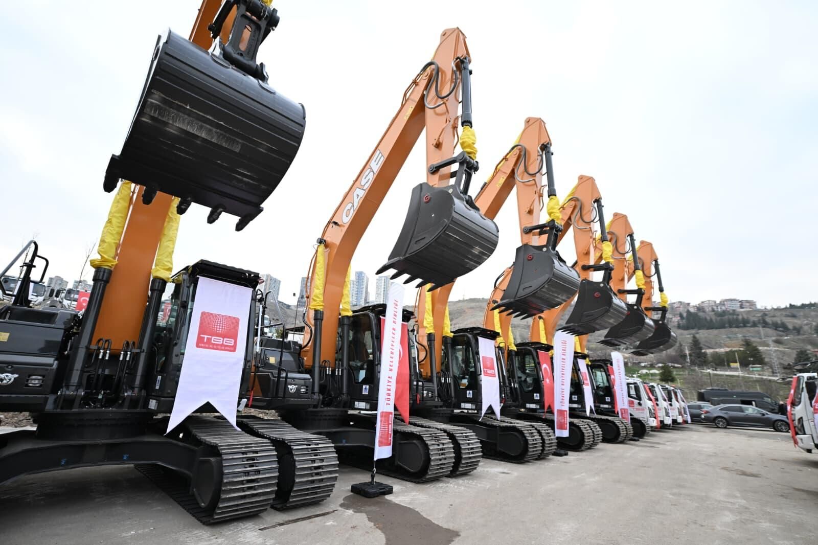 Başkan Seçer, Tbb Tarafindan Düzenlenen ‘Araç Tesli̇m Töreni̇’ne Katildi (3)