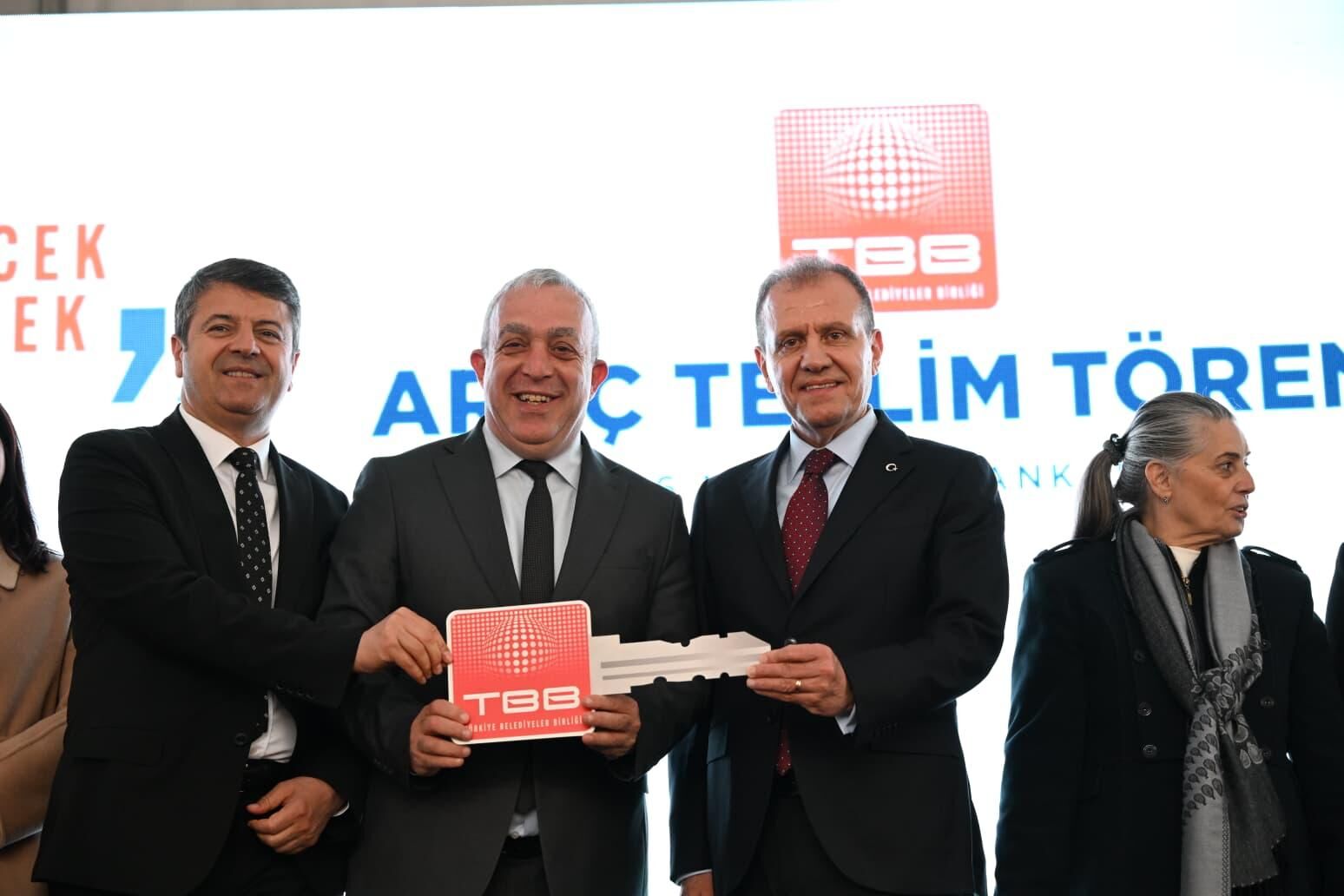 Başkan Seçer, Tbb Tarafindan Düzenlenen ‘Araç Tesli̇m Töreni̇’ne Katildi (7)