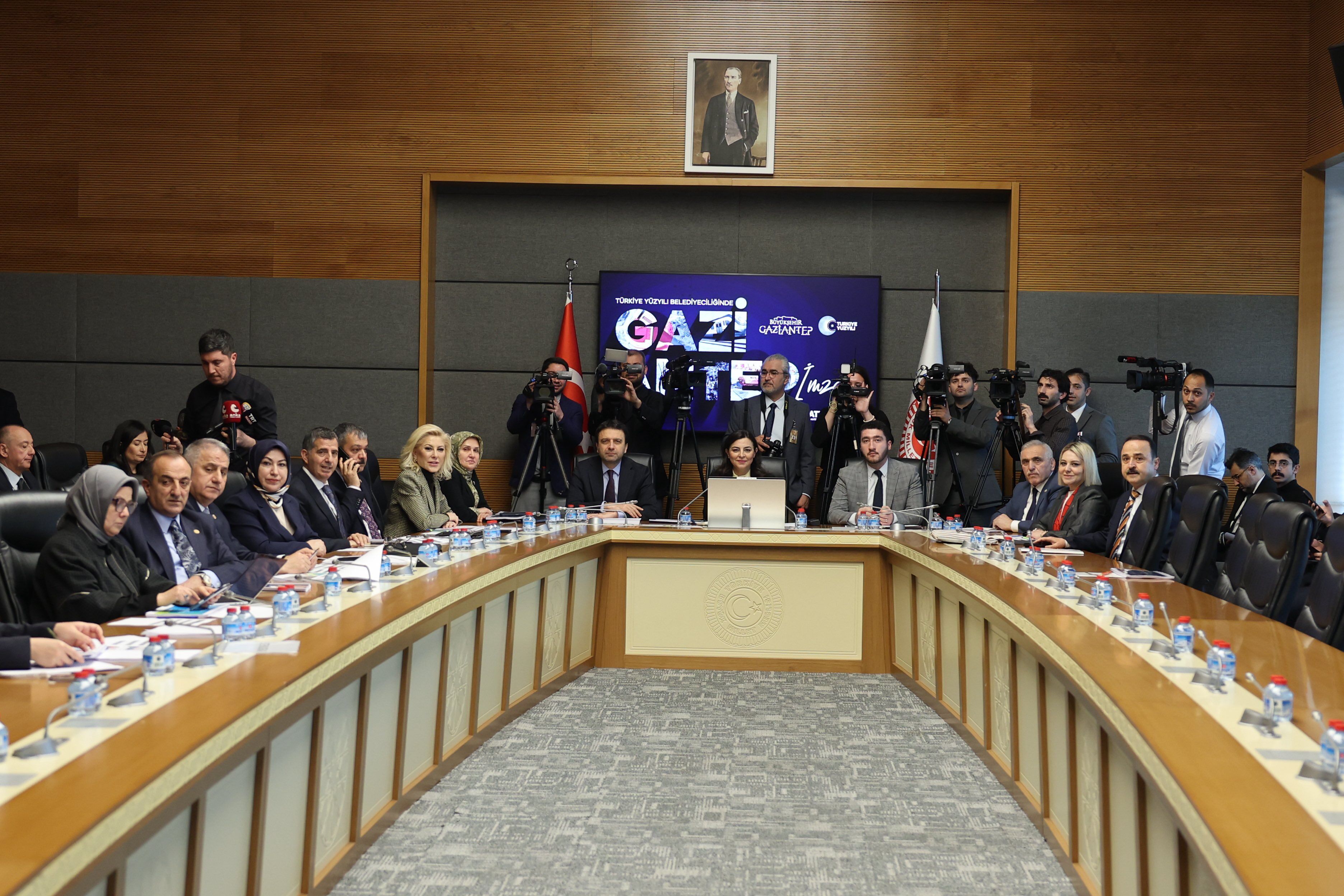 G A Z I A N T E P B B B S A H I N C O C U G U N G E N C I N V E Y 1229105 365588