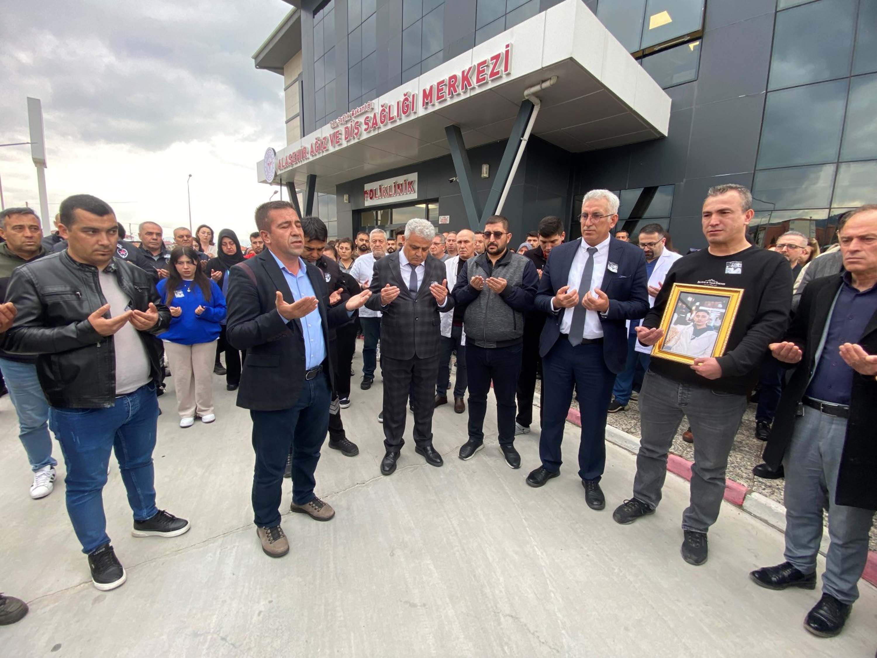 K A Z A D A O L E N M U H A R R E M G O R E V Y A P T I G I A G I Z 1236723 367798