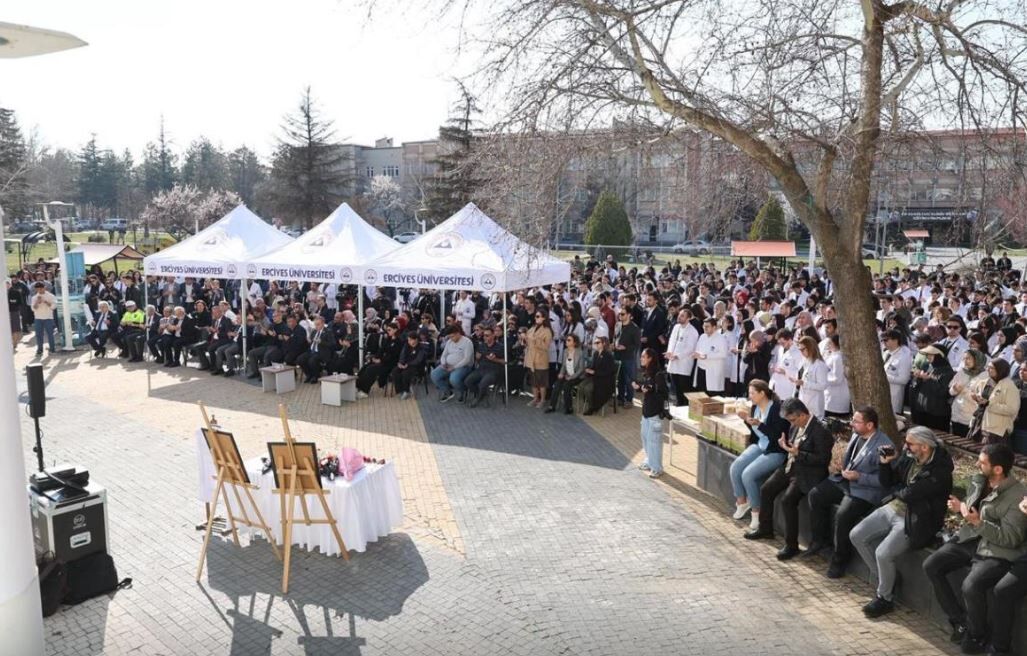 K A Z A D A O L E N T I P O G R E N C I S I Y A R E N I C I N U N I 1232655 366598