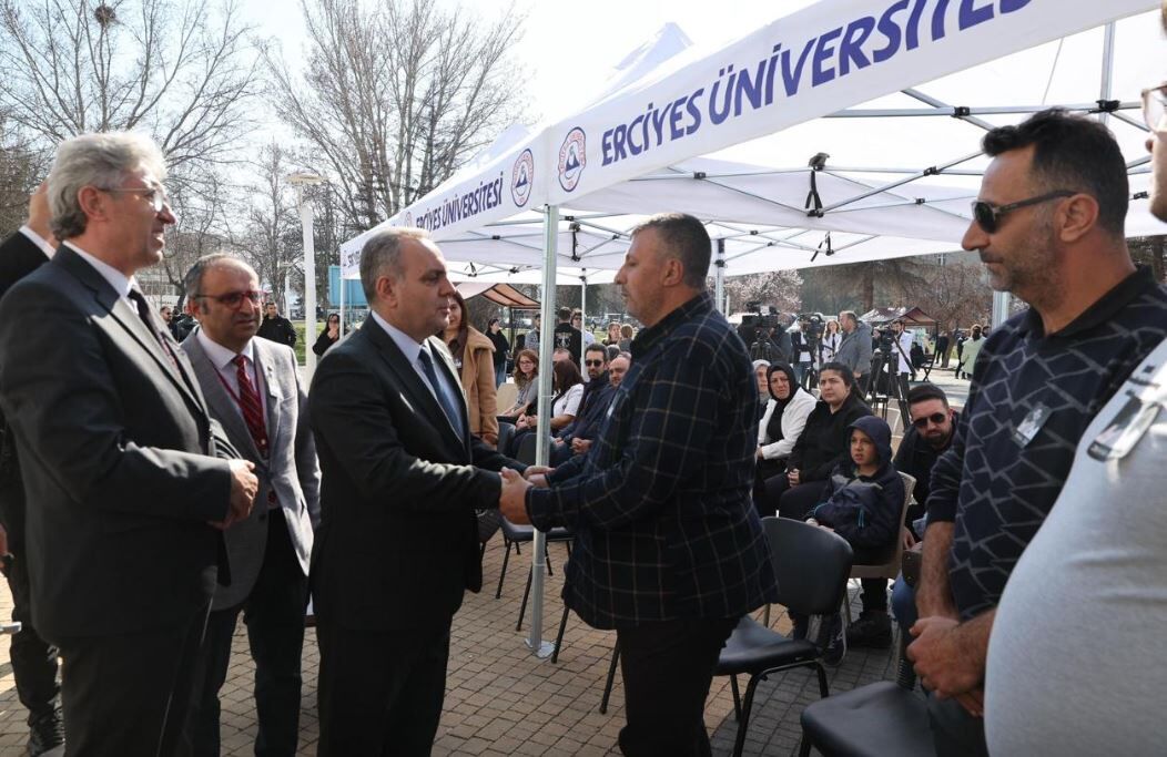 K A Z A D A O L E N T I P O G R E N C I S I Y A R E N I C I N U N I 1232656 366598