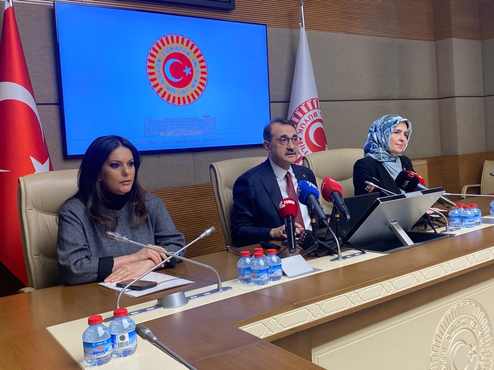 K O M I S Y O N D A N T U R K I Y E Y A P A Y Z E K A K U R U M U 1230554 366027