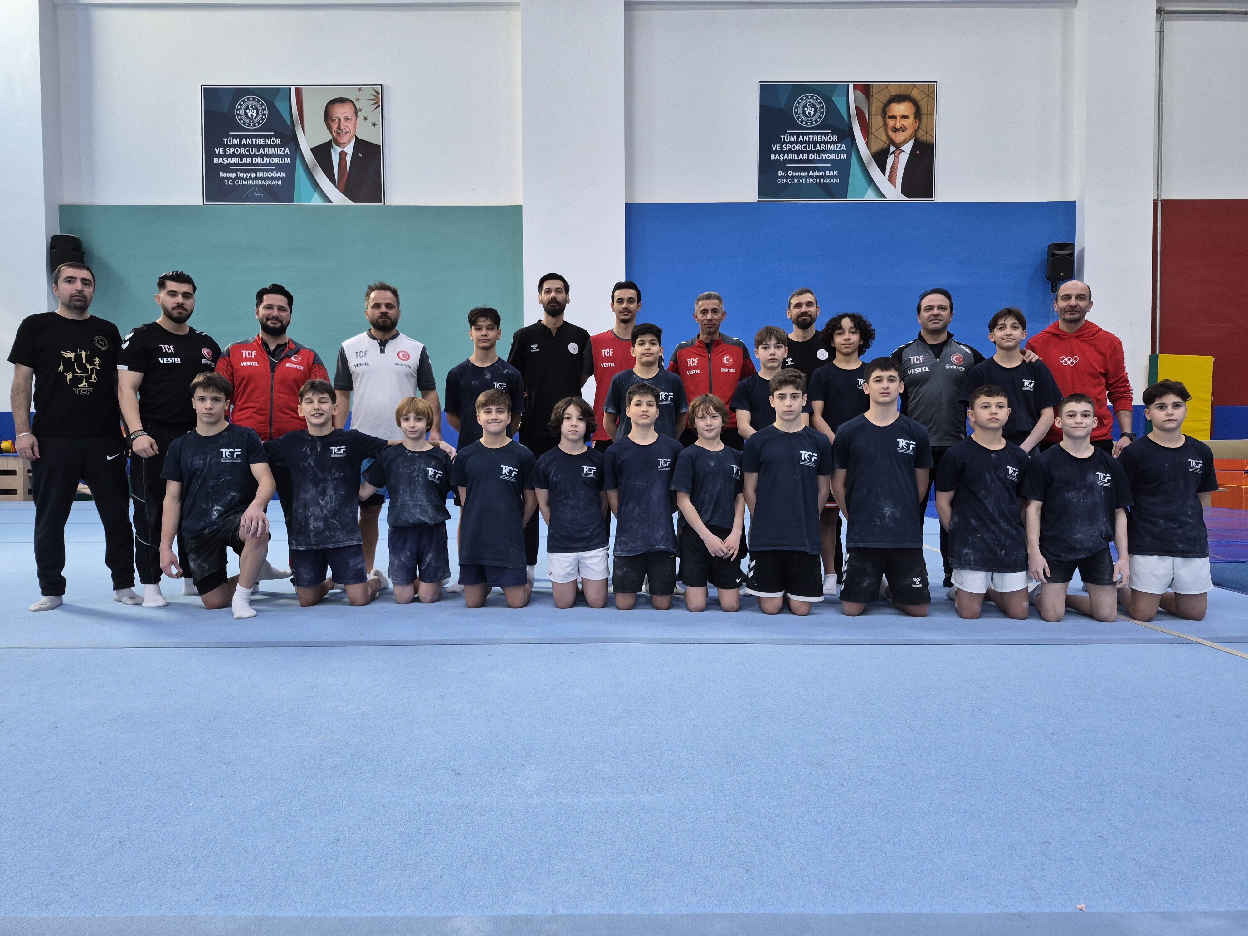 M I L L I S P O R C U L A R B U D A P E S T E C I M N A S T I K C U P 1237770 368148