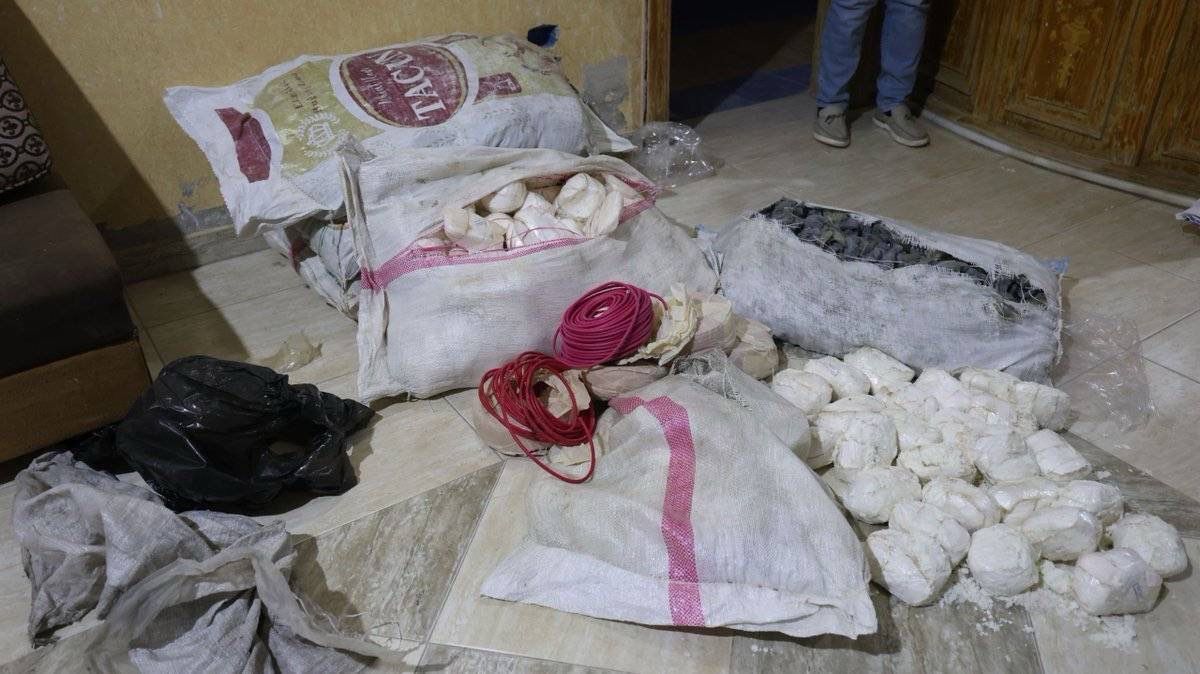 M I T I N I S T I H B A R I C A L I S M A L A R I S O N U C U N D A S 1197901 356221