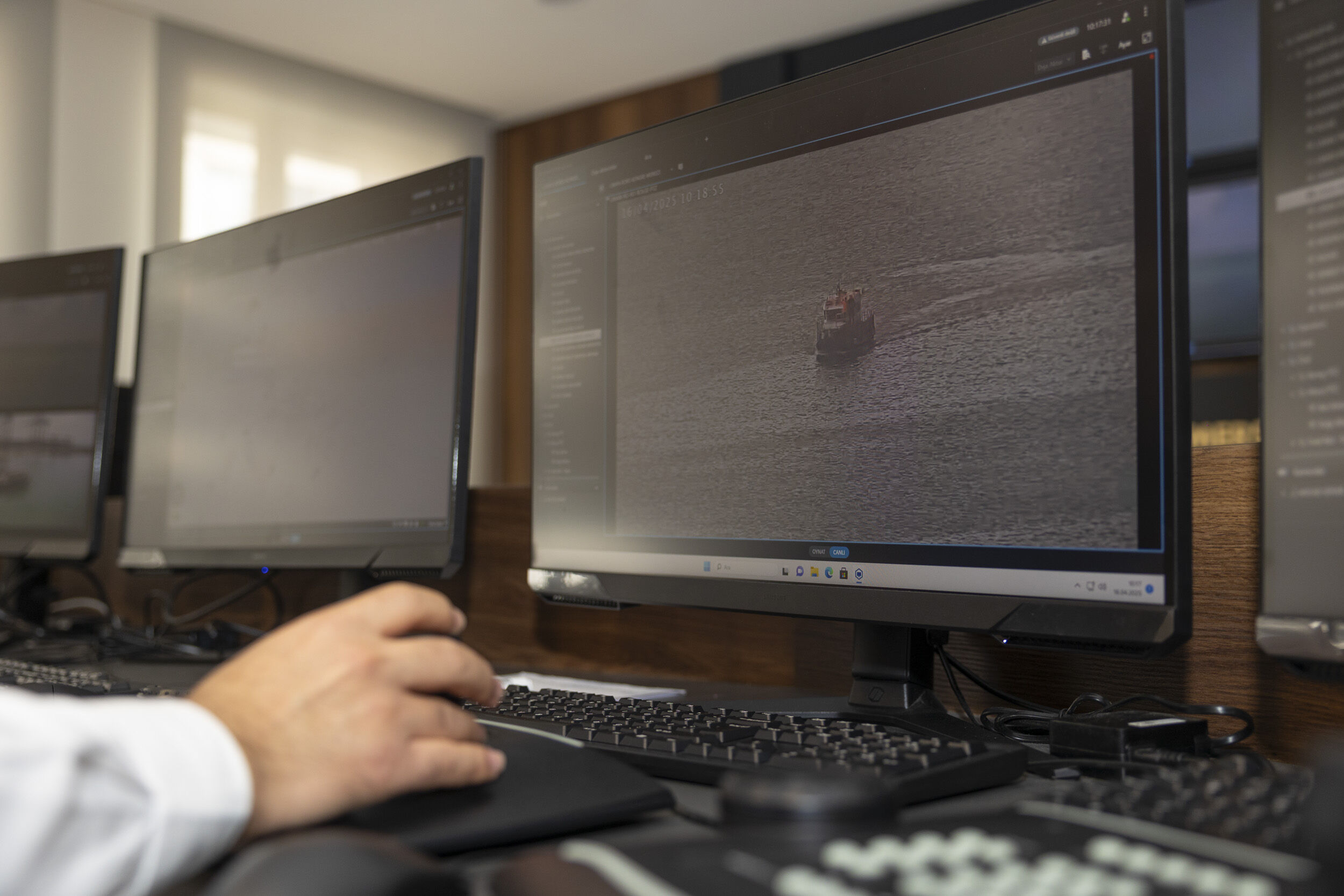 Mersi̇n Büyükşehi̇r, Deni̇zleri̇ Korumak İçi̇n Deneti̇mleri̇ni̇ Araliksiz Sürdürüyor (3)