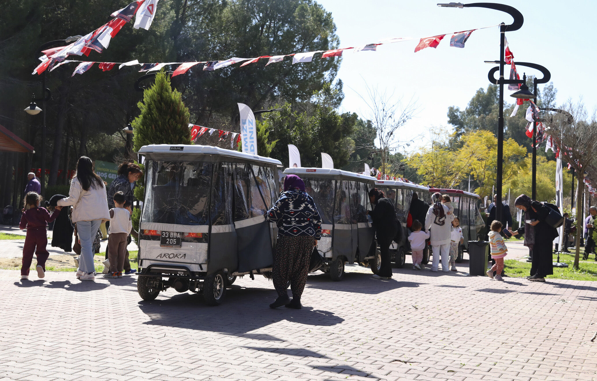 Mersi̇n Büyükşehi̇r, Tarsus Gençli̇k Kampi’nda Üç Kuşaği Bi̇r Araya Geti̇rdi̇ (8)