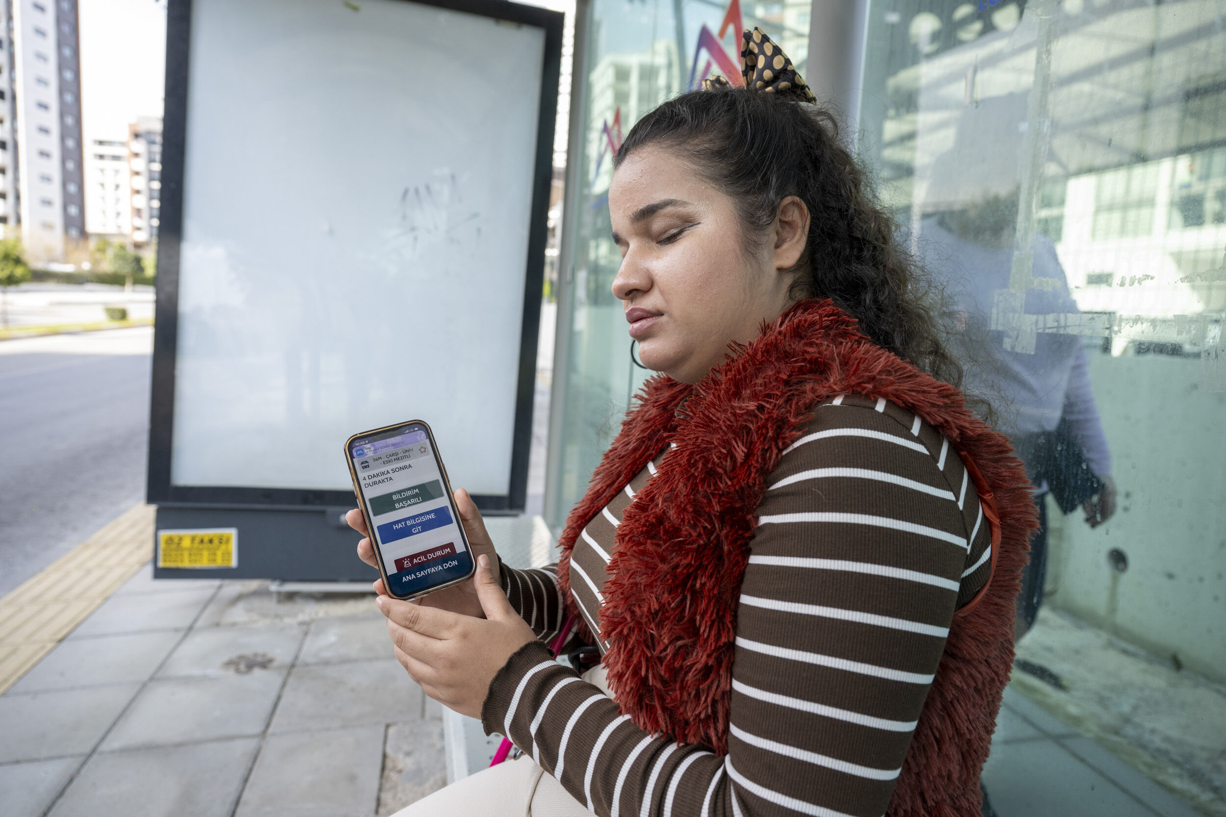 Mersi̇n Büyükşehi̇r’den Özel Gereksi̇ni̇mli̇ Bi̇reylere ‘Engelsi̇z Ulaşim’ Teknoloji̇si̇ (1)