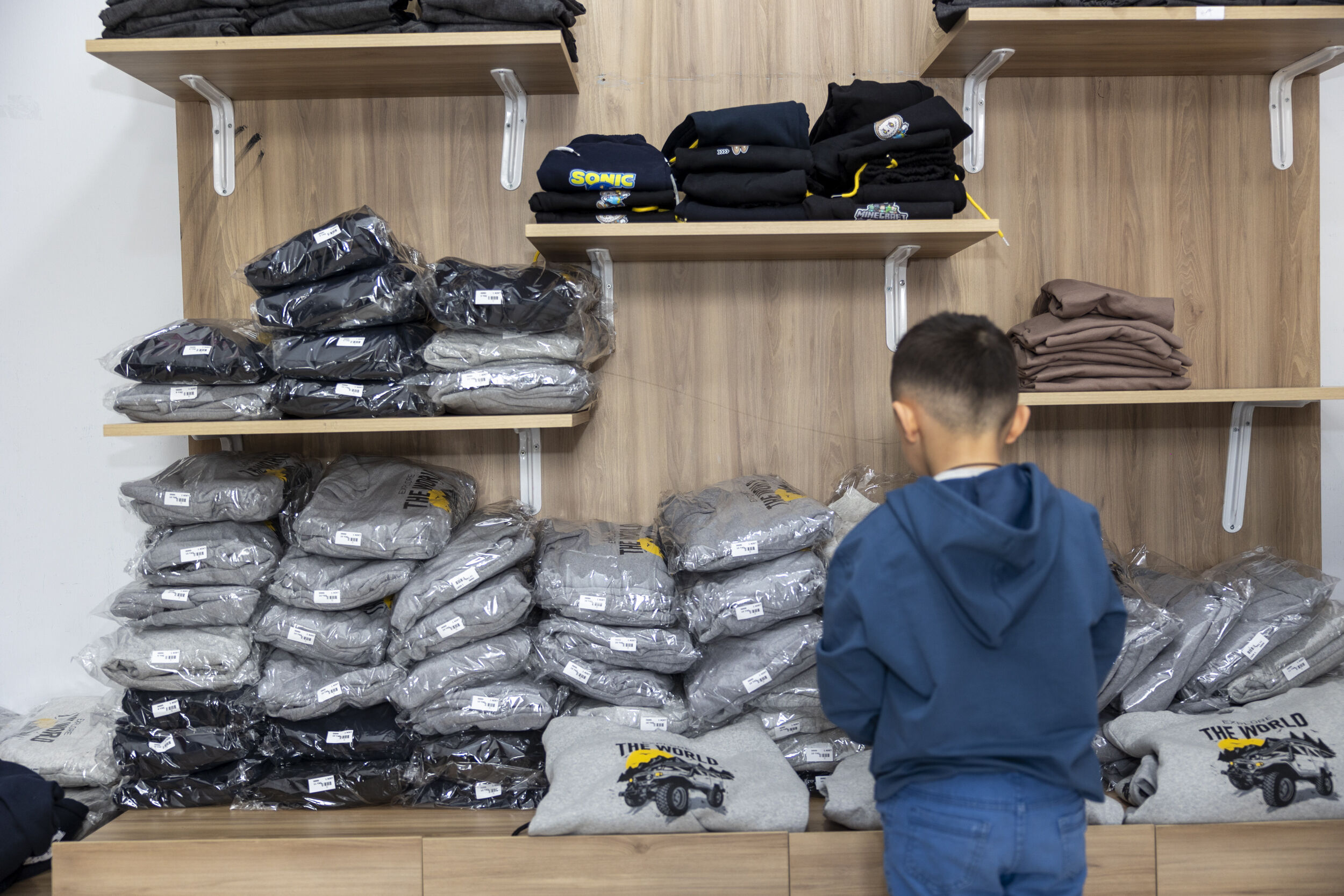 Mersi̇n Büyükşehi̇r’i̇n Kiyafet Evi̇’nden Bu Bayramda Da Çocuklar Mutlu Ayrildi (8)