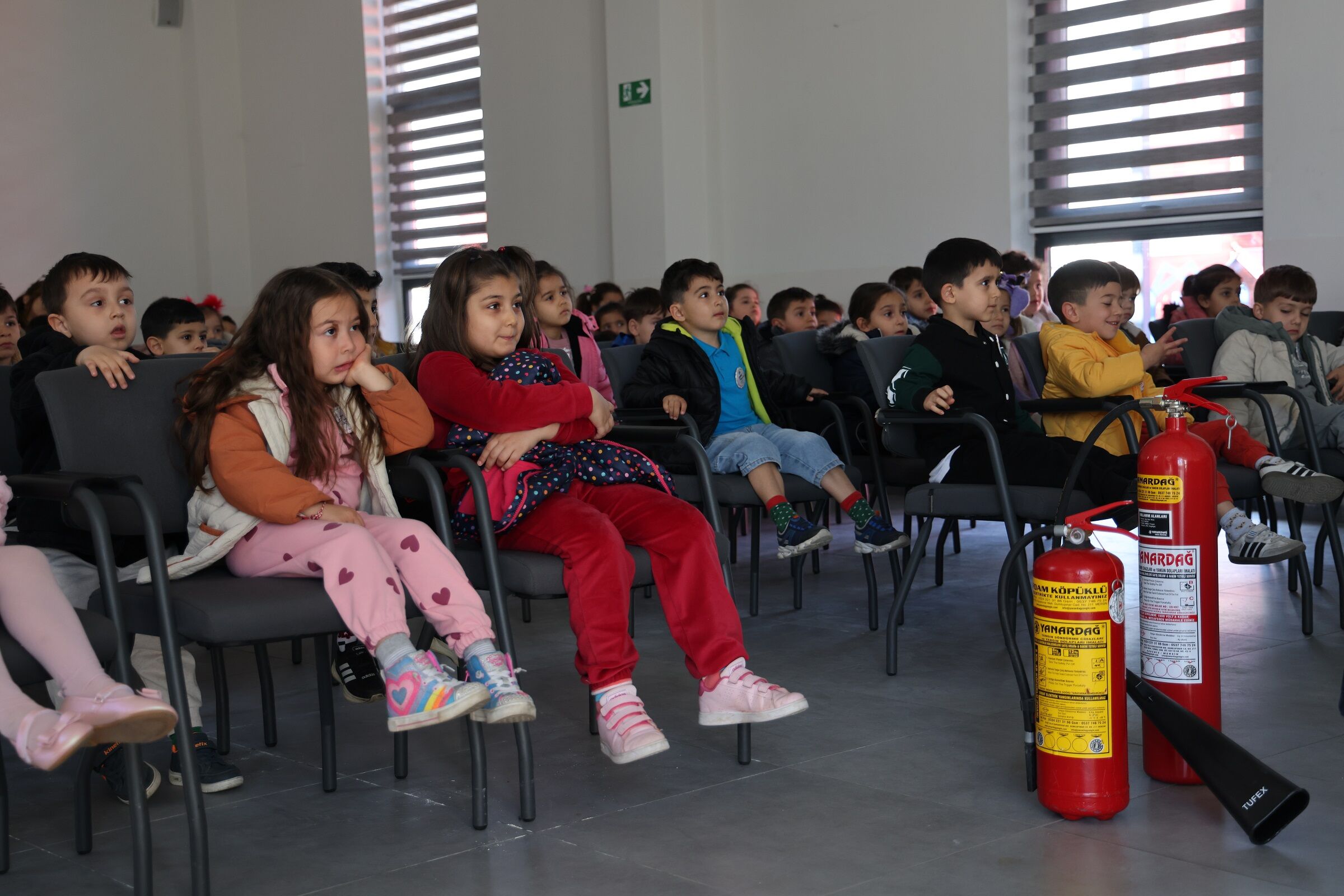 Minik Öğrenciler Ata Eğitim Merkezini Ziyaret Etti (1)