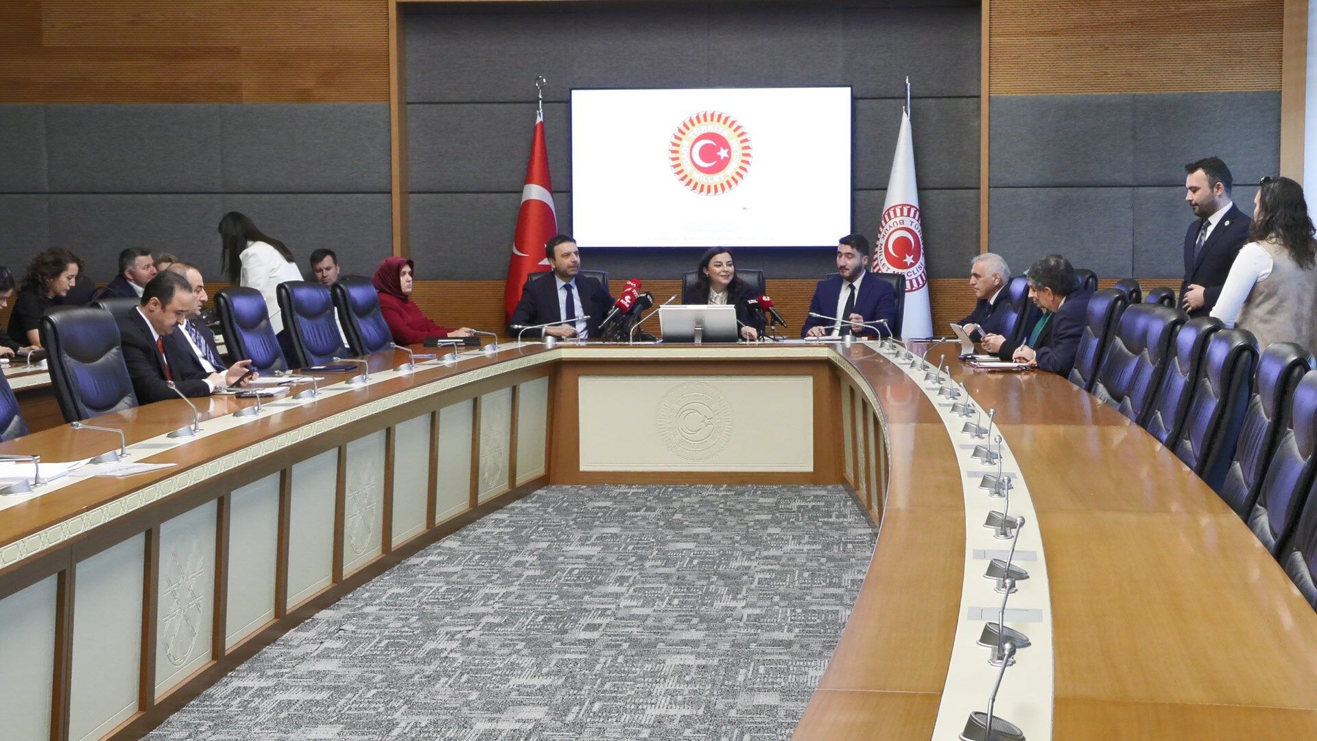 P R O F. D R. O D A B A S I C O C U K L A R I M I Z I C I N Y A P 1197791 356180