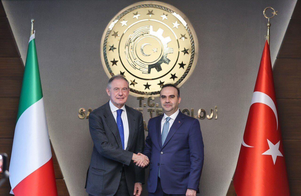 T U R K I Y E I T A L Y A B I L I M T E K N O L O J I I N O V A S Y 1227357 365038