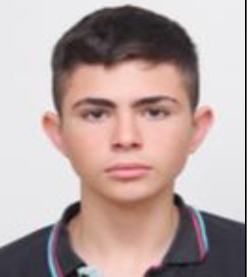 1 A Y O N C E B A B A S I N I K A Y B E D E N L I S E O G R E N C I 1275084 379475