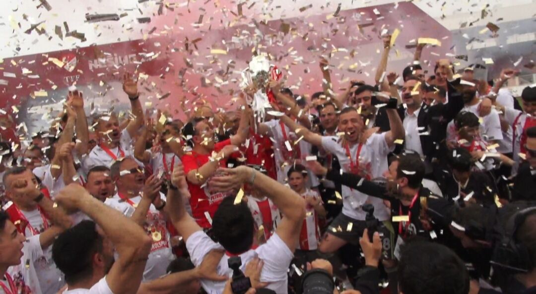 24 Y I L S O N R A 1 I N C I L I G E Y U K S E L E N B A T M A 1278479 380456