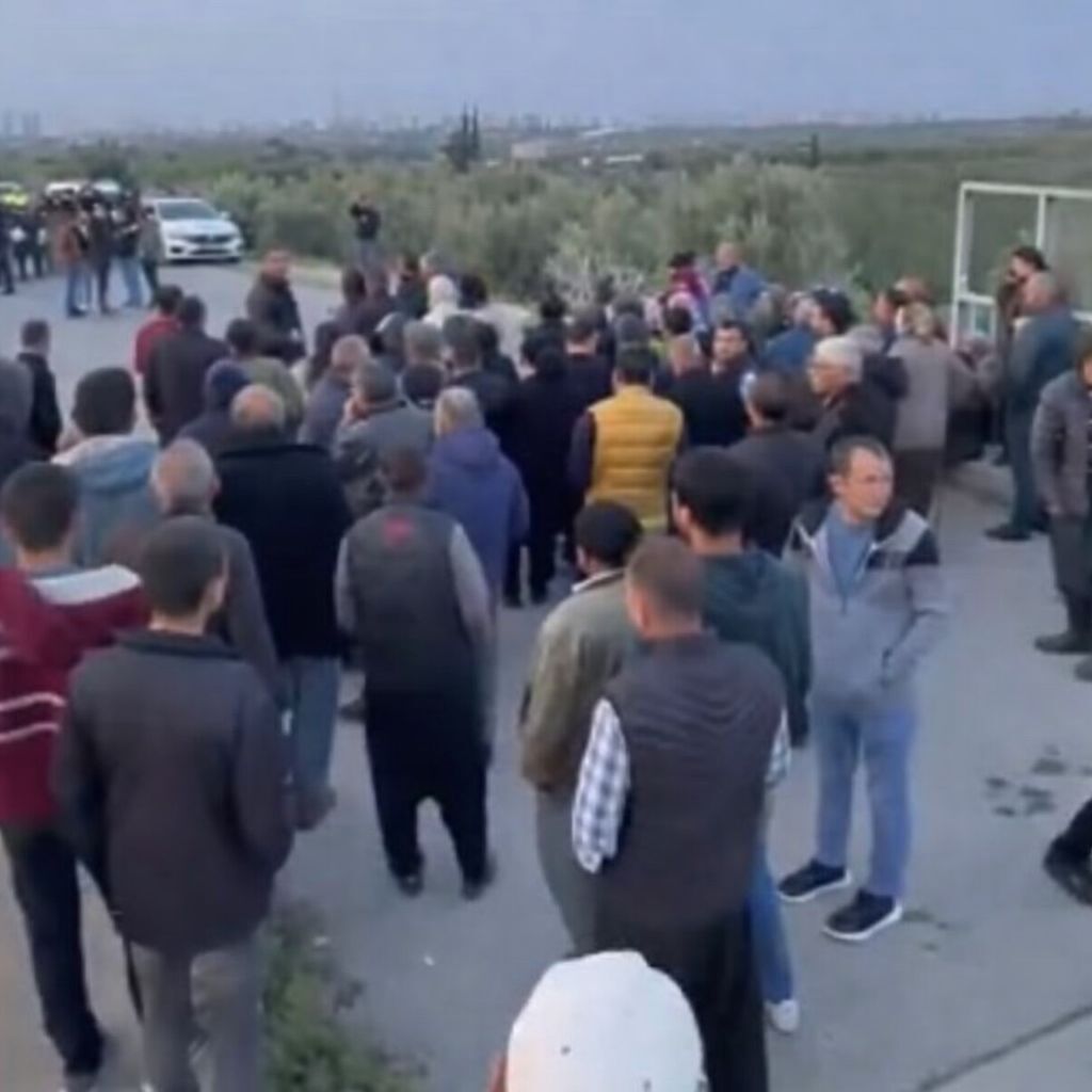 2B834867 47D4 48A3 923F B7C3E26D2A34