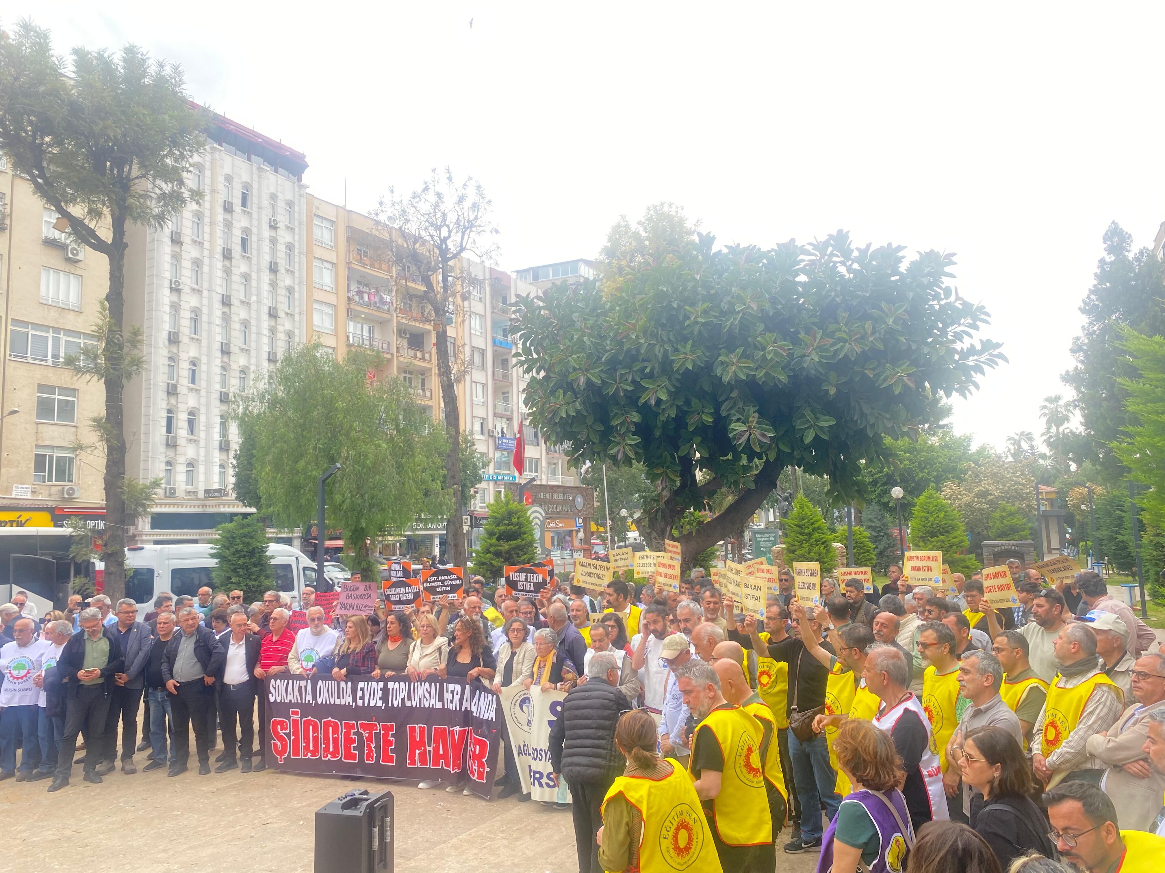 4960A0D9 Ea4C 4087 B440 4D5418D948E3