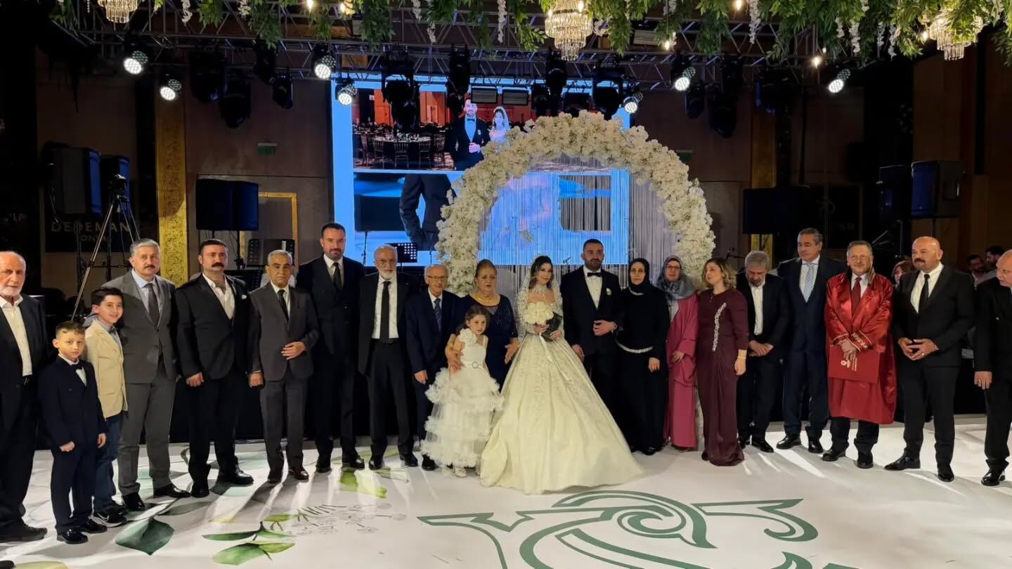 662842282 18552653014071211 2824203878609704089 N