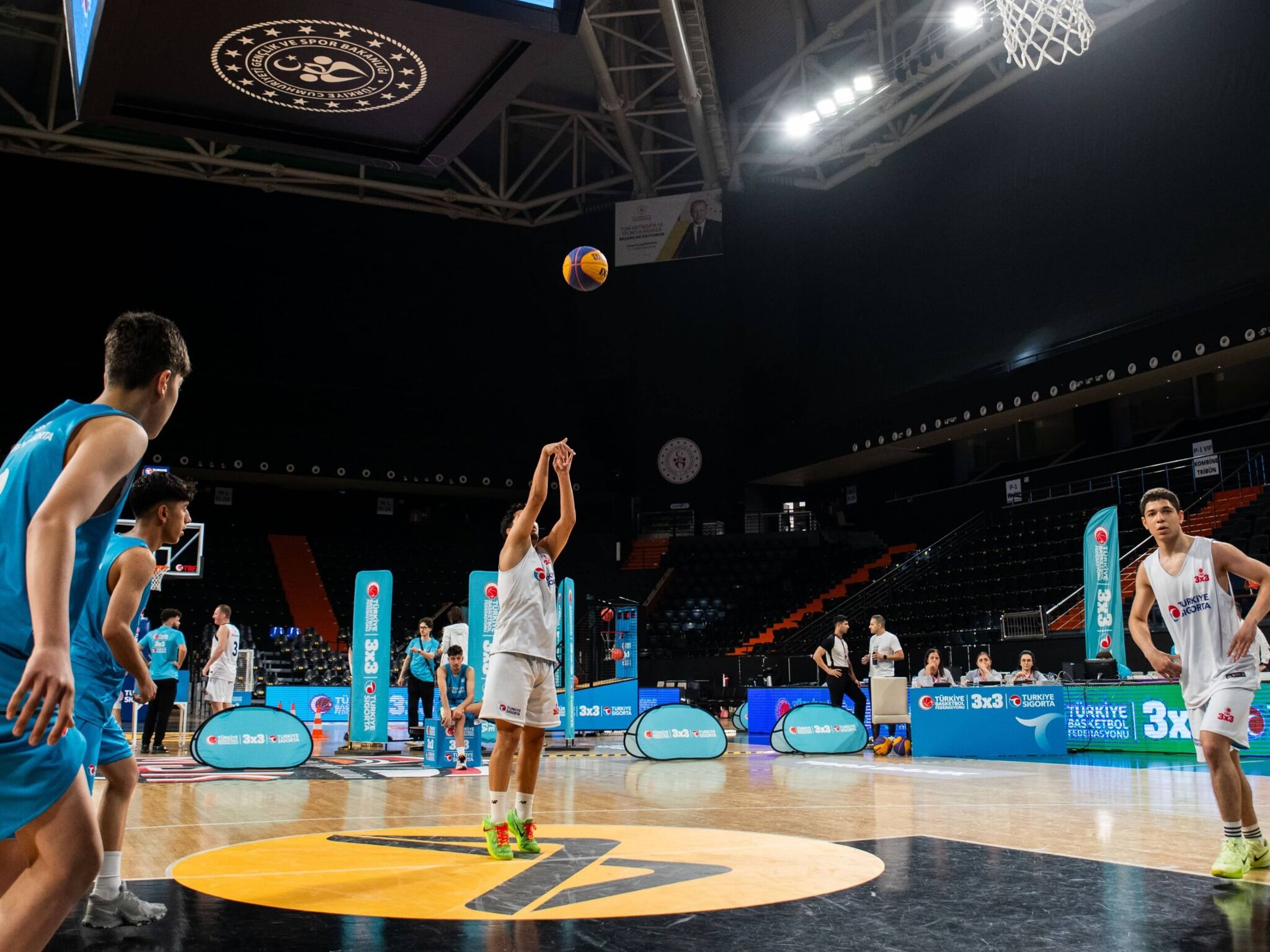 672688196 1400333815462733 7868575660809693085 N