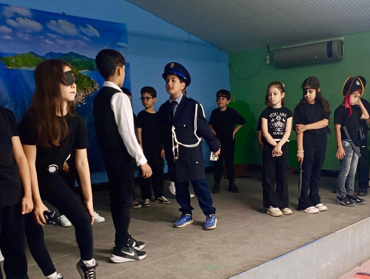 679947769 1363972939111648 3353294099885464118 N