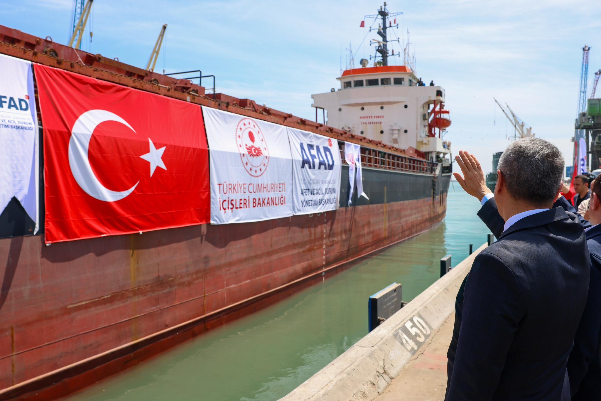 682477940 1433766725445952 554001855530671196 N