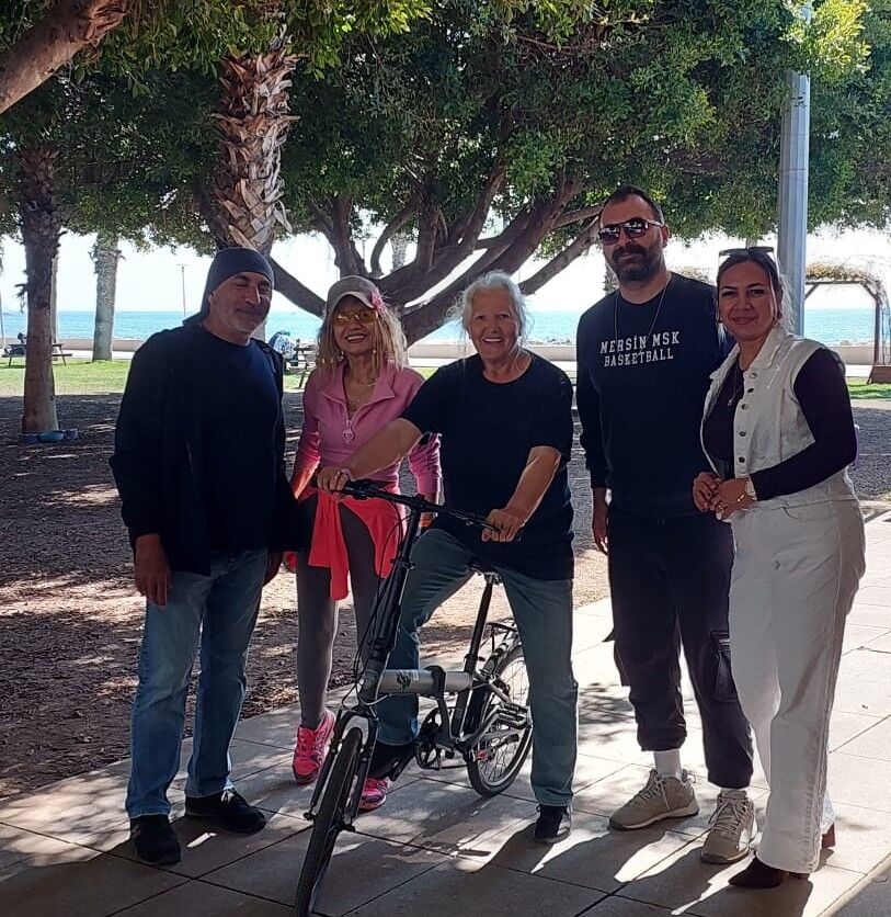 6E04E375 Cb10 46C9 A77E 067Eae3Cf8D8-1