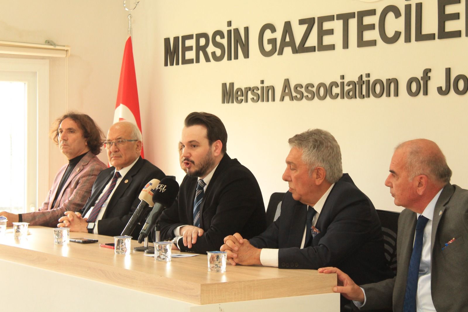 7D225A08 9C1D 4E85 B4C9 Bf5843843D14